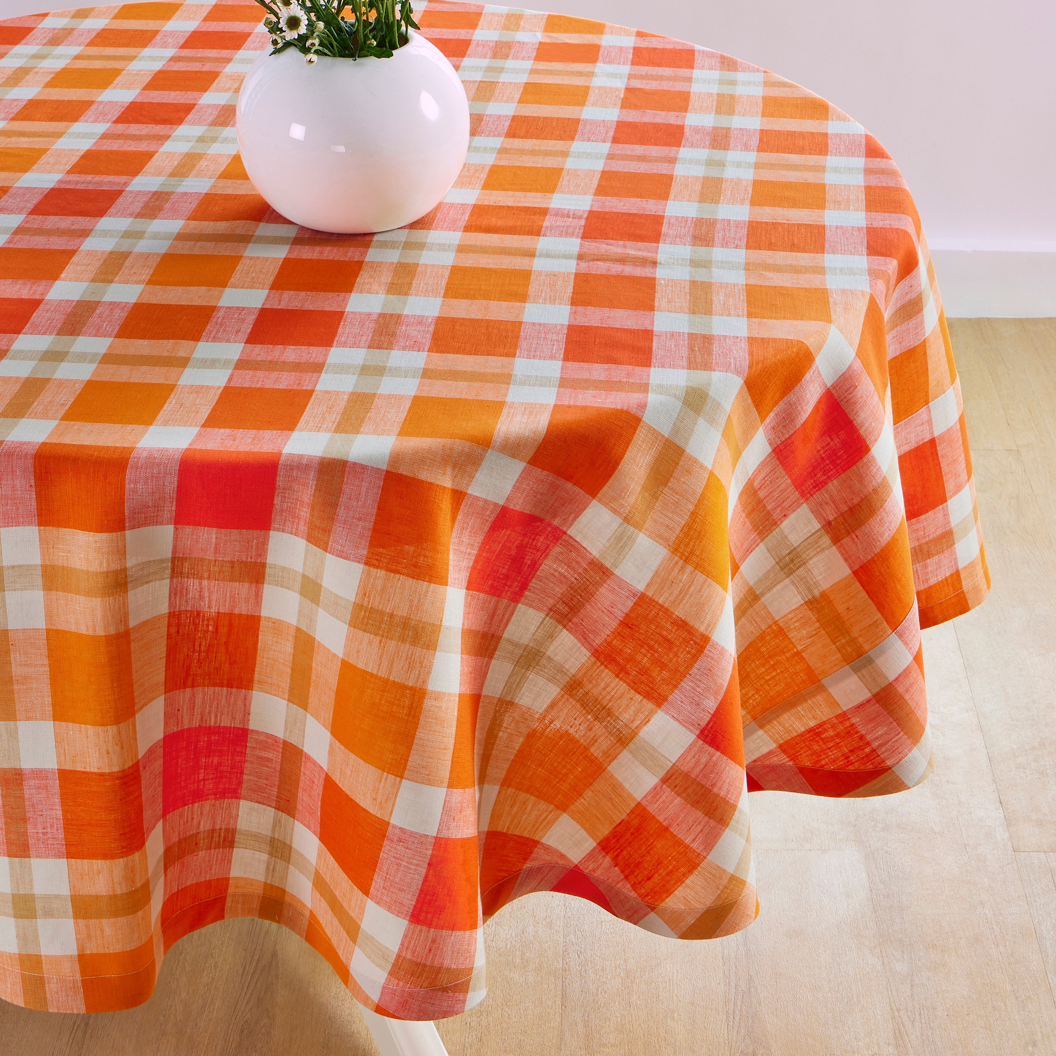 Buffalo Check Round Tablecloth for Fall - Red and Black Plaid Table Cover for Dining Room, Kitchen, Thanksgiving & Holiday Decor