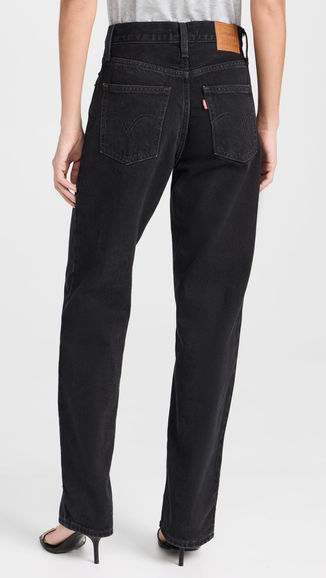 Levi's Women's Dad Jeans - High Waisted Relaxed Fit Vintage Denim Pants for Casual Wear & Everyday Outfits | Perfect for Weekend Errands, Coffee Dates & Street Style Looks