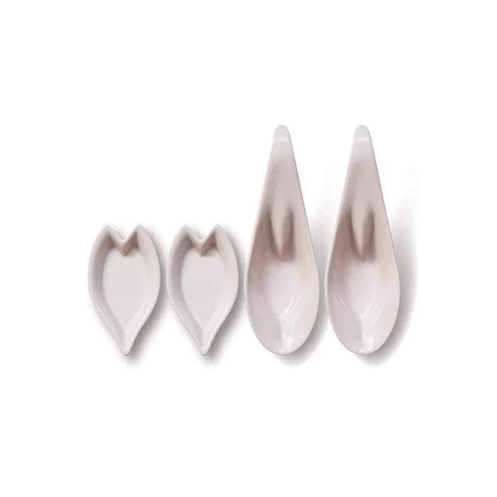 Hiracle Sakura Porcelain Renge Spoon and Petal Plate Set - Japanese Cherry Blossom Tea Ceremony Tableware for Dessert, Sushi, and Home Decor