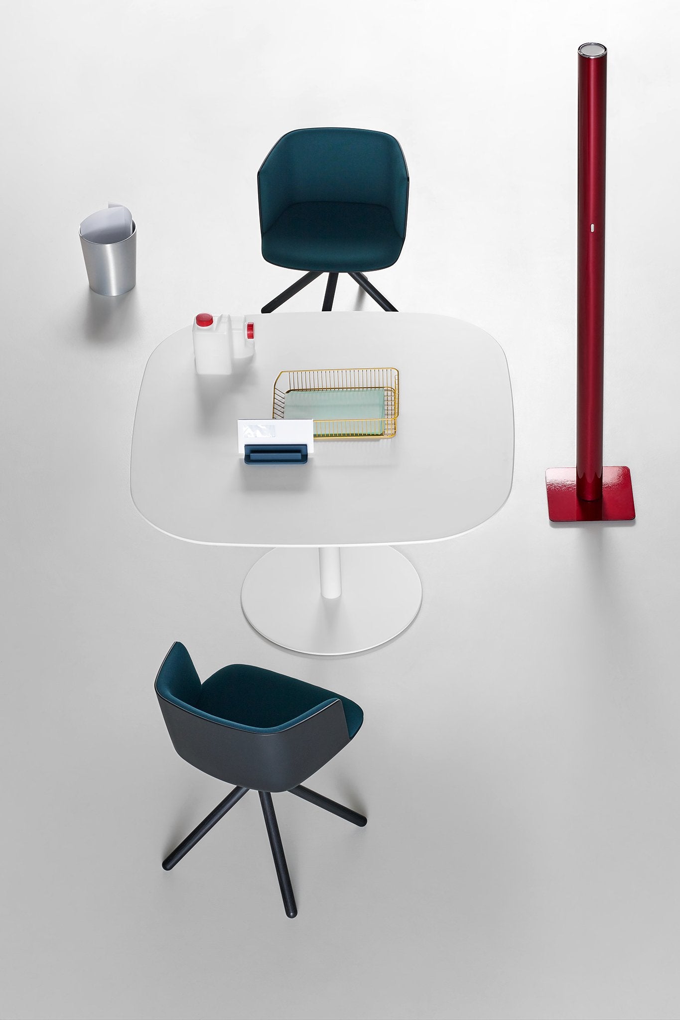 Lapalma Cut S148 Modern Dining Chair - Ergonomic Design for Home & Office - Perfect for Kitchens, Dining Rooms & Workspaces