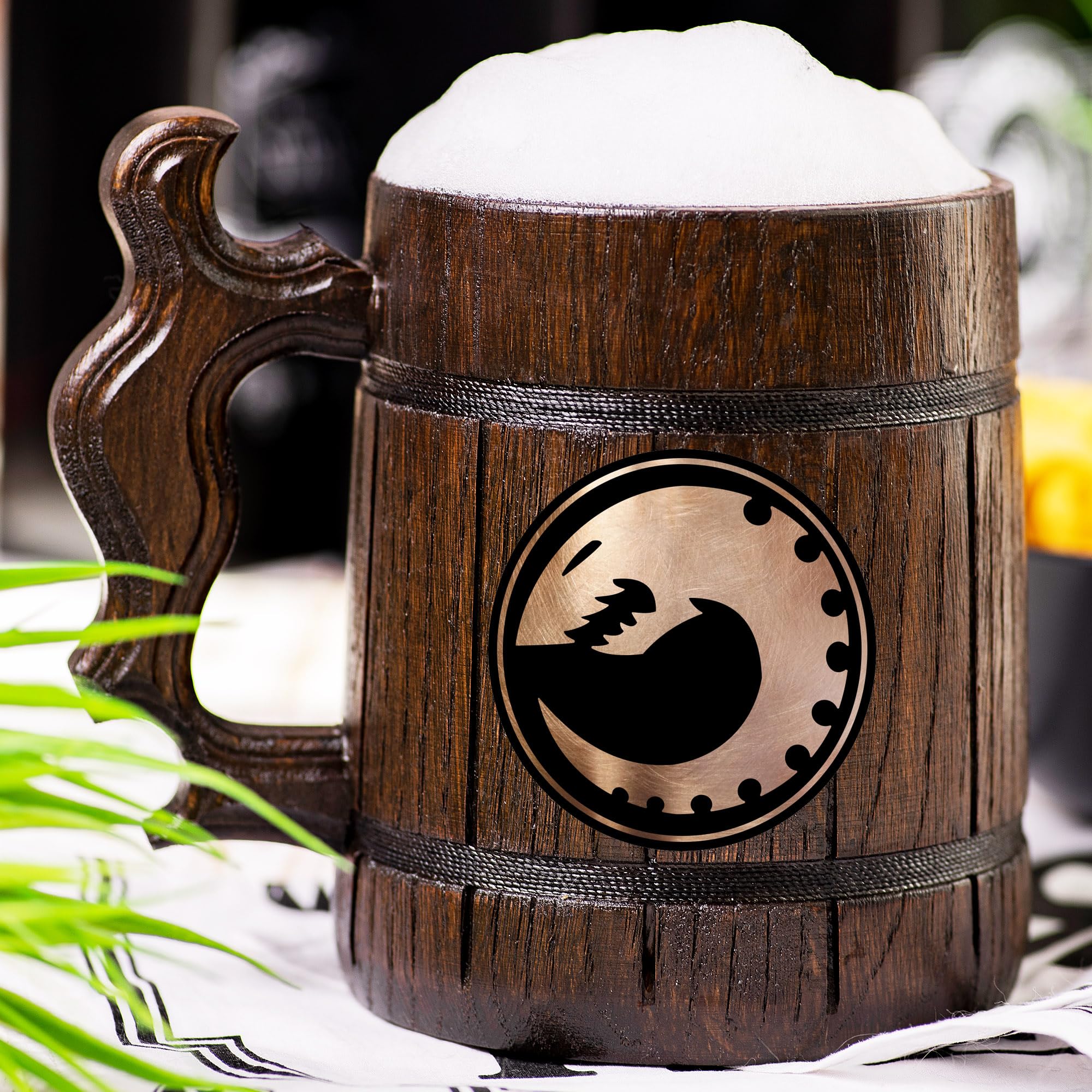 40K Tyranids Custom Beer Mug - Personalized Stein & Wooden Tankard - Unique Gamer Geek Gifts for Men, Him, Dad, Father - Perfect for Weddings, Anniversaries & Birthdays - Great for Game Nights, Parties & Collectors Display