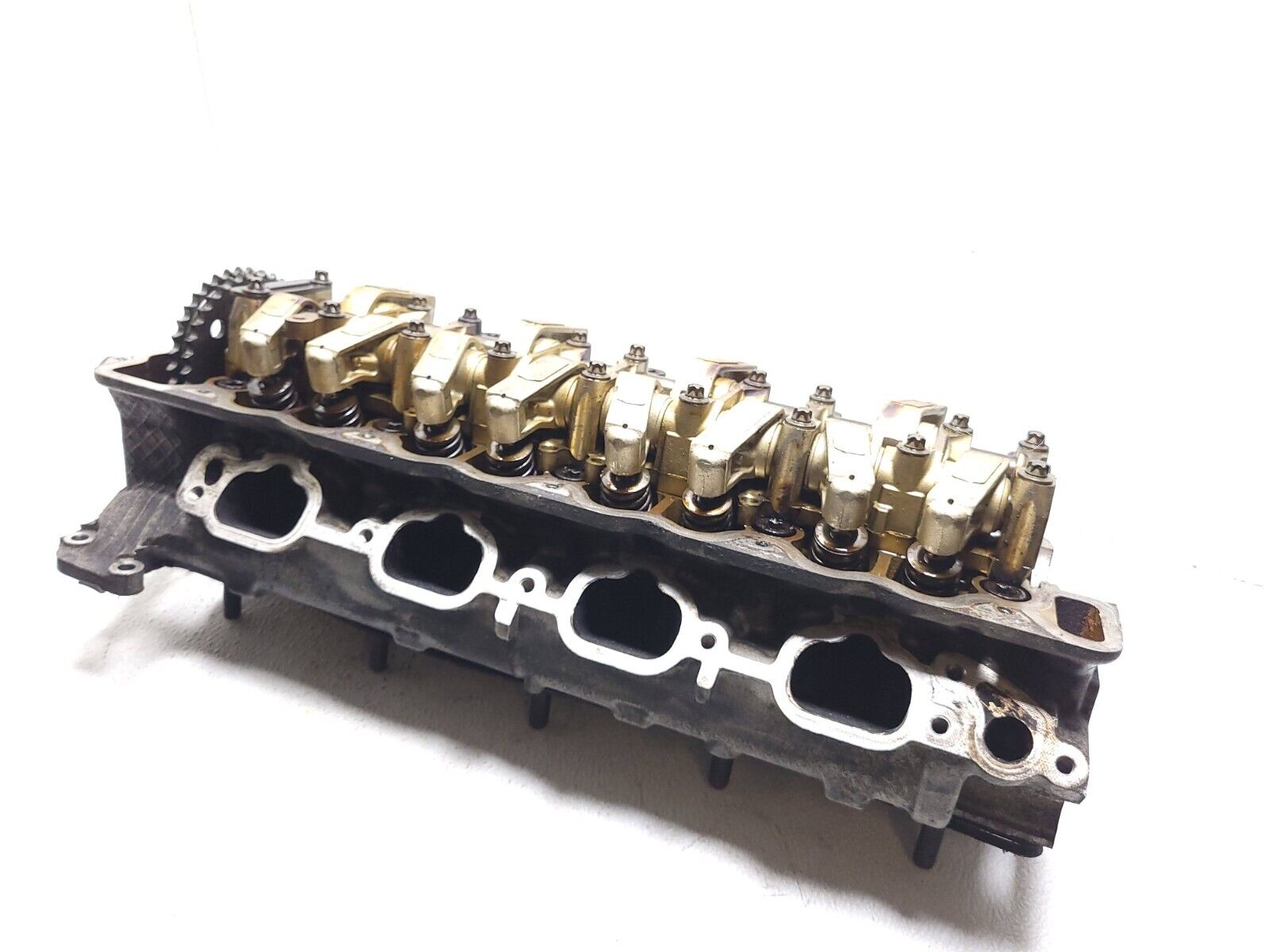 06-11 Mercedes ML500 Right Passenger Side Engine Cylinder Head OEM M113 - Perfect for Engine Repair & Replacement