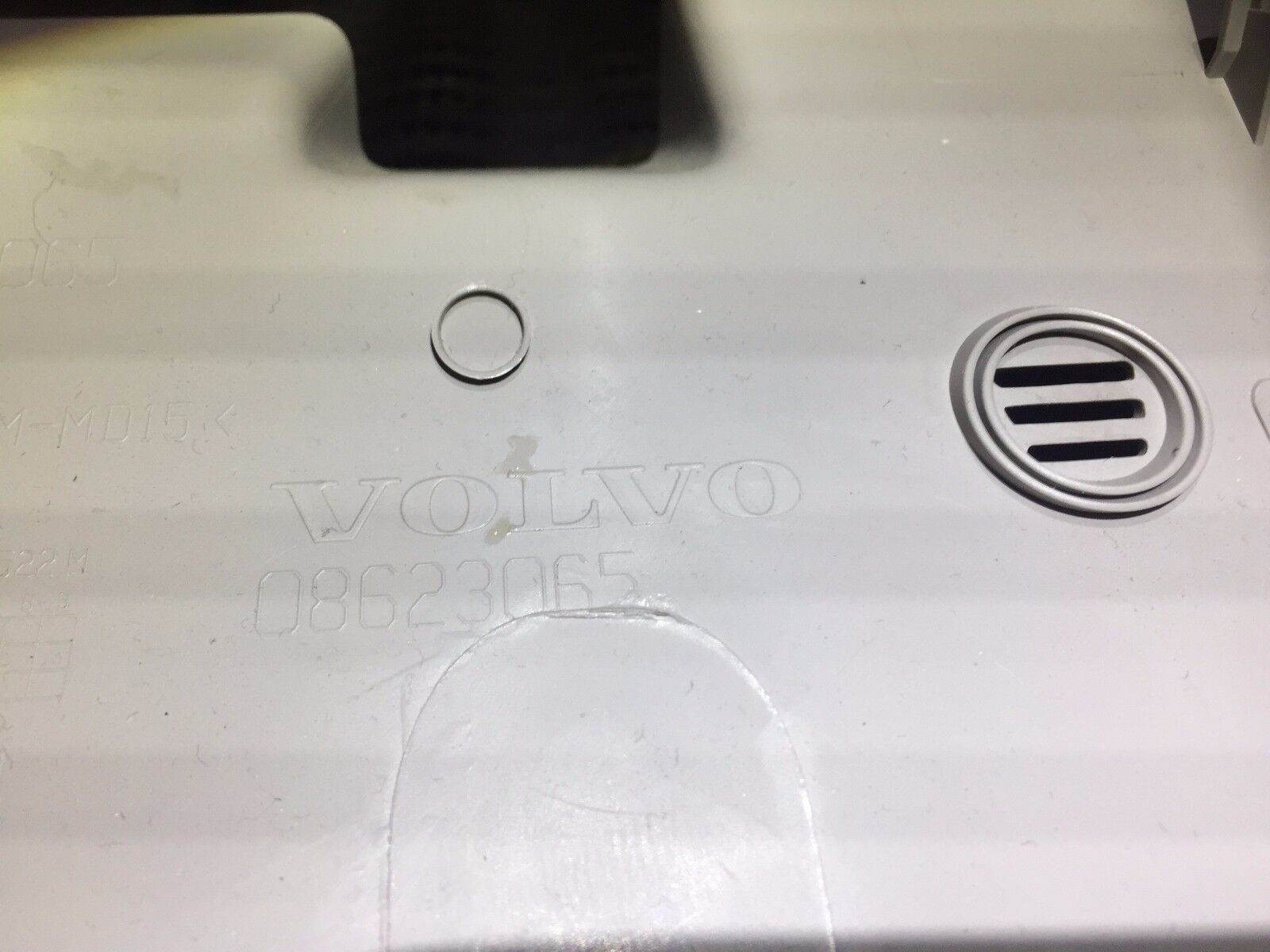 2005-2011 Volvo S40 Lower Dash Cover Knee Guard - OEM Replacement Part for Interior Protection & Comfort While Driving