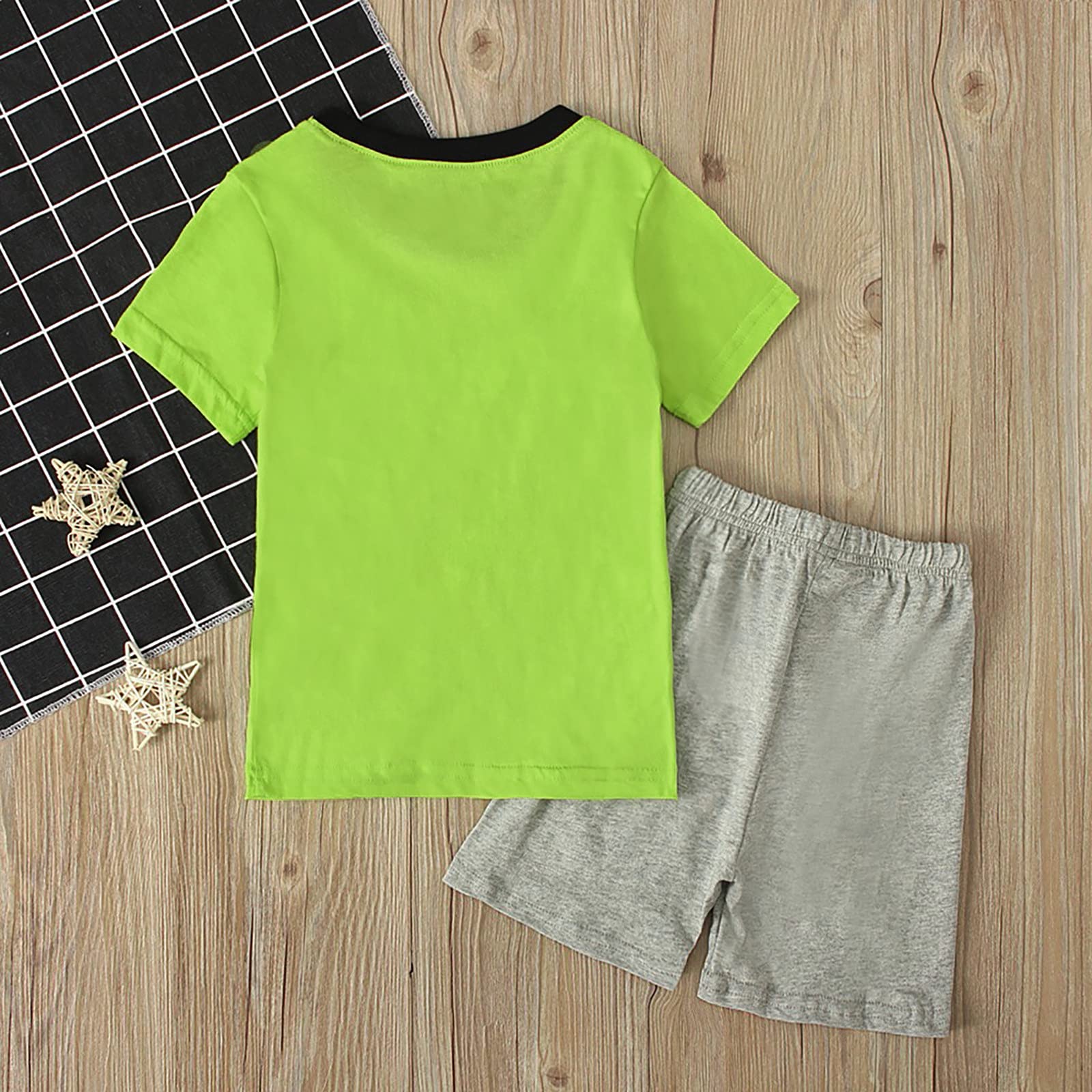 Cartoon Short Sleeve T-Shirt and Shorts Set for Boys 1-2 Years - Yellow Kids Winter Outfit for Playtime & Casual Wear