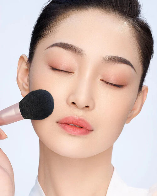 Premium Soft Blooming Powder Brush for Flawless Makeup - Ideal for Loose & Pressed Powder, Blush & Highlighter Application