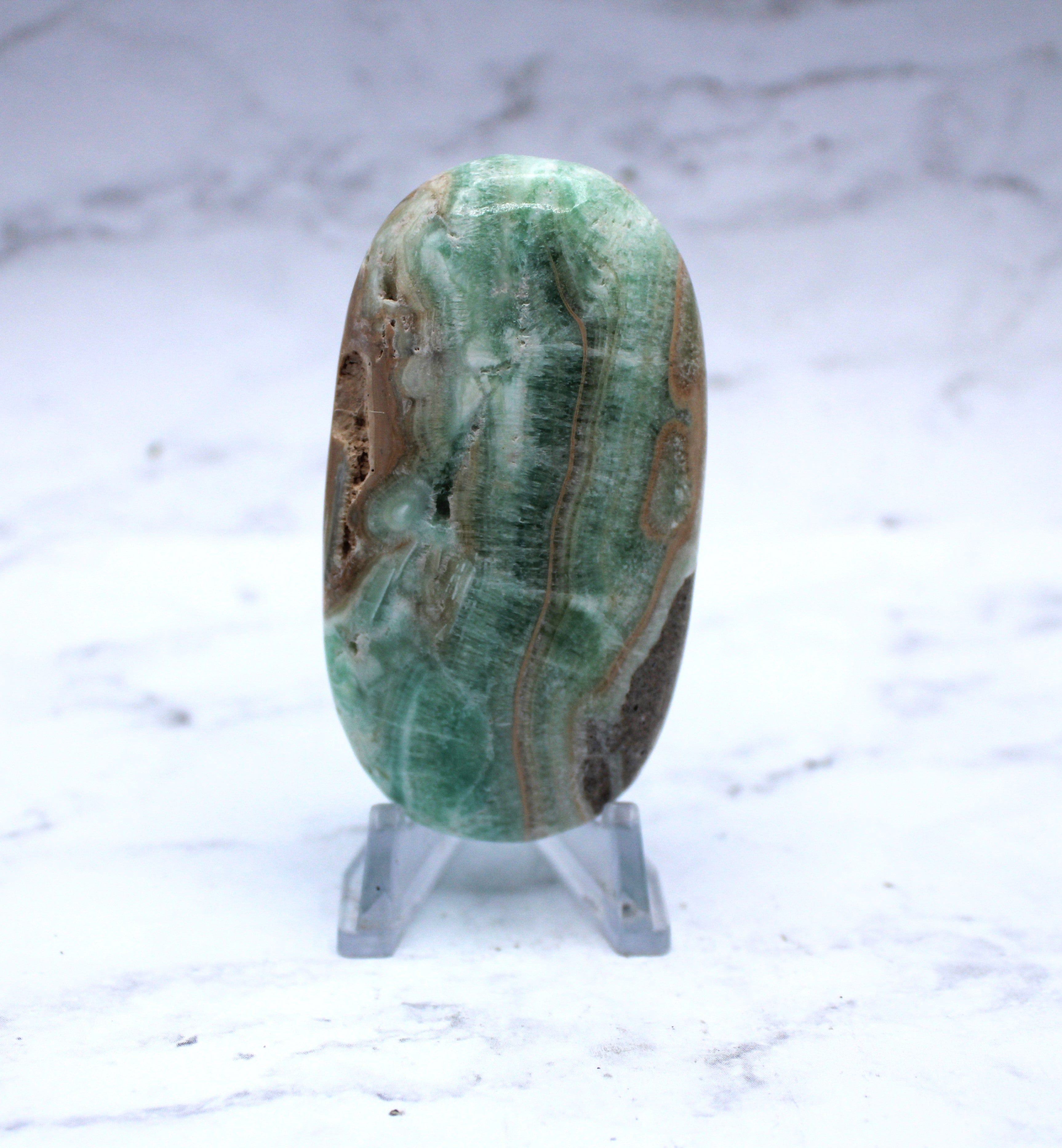 Caribbean Calcite Palm Stone - Natural Healing Crystal for Stress Relief, Meditation & Energy Balancing | Perfect for Reiki, Yoga & Spiritual Practices