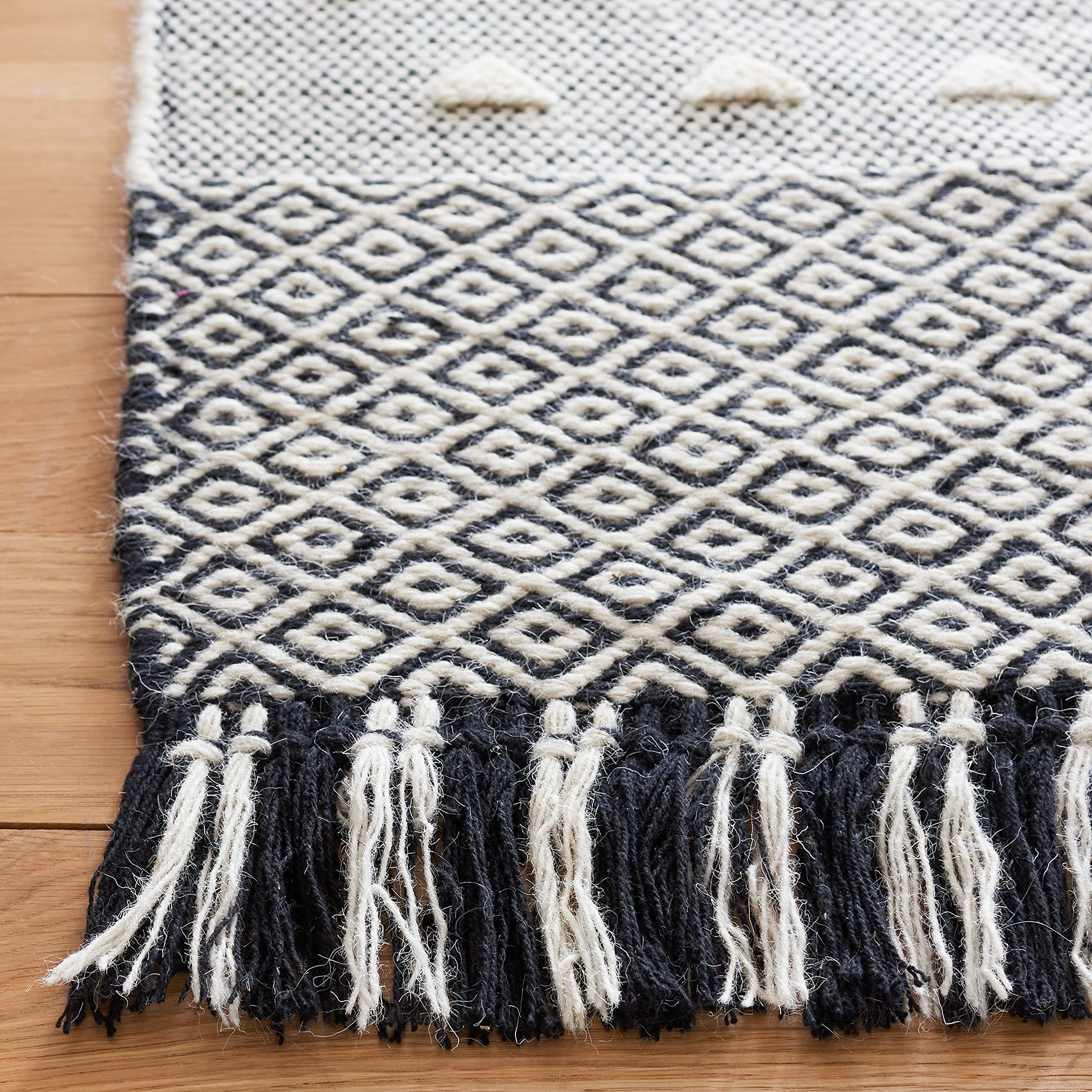 SAFAVIEH Vermont Collection 6'x6' Ivory/Black Flatweave Wool Area Rug VRM503A - Soft & Durable for Living Room, Dining Room, Bedroom Decor