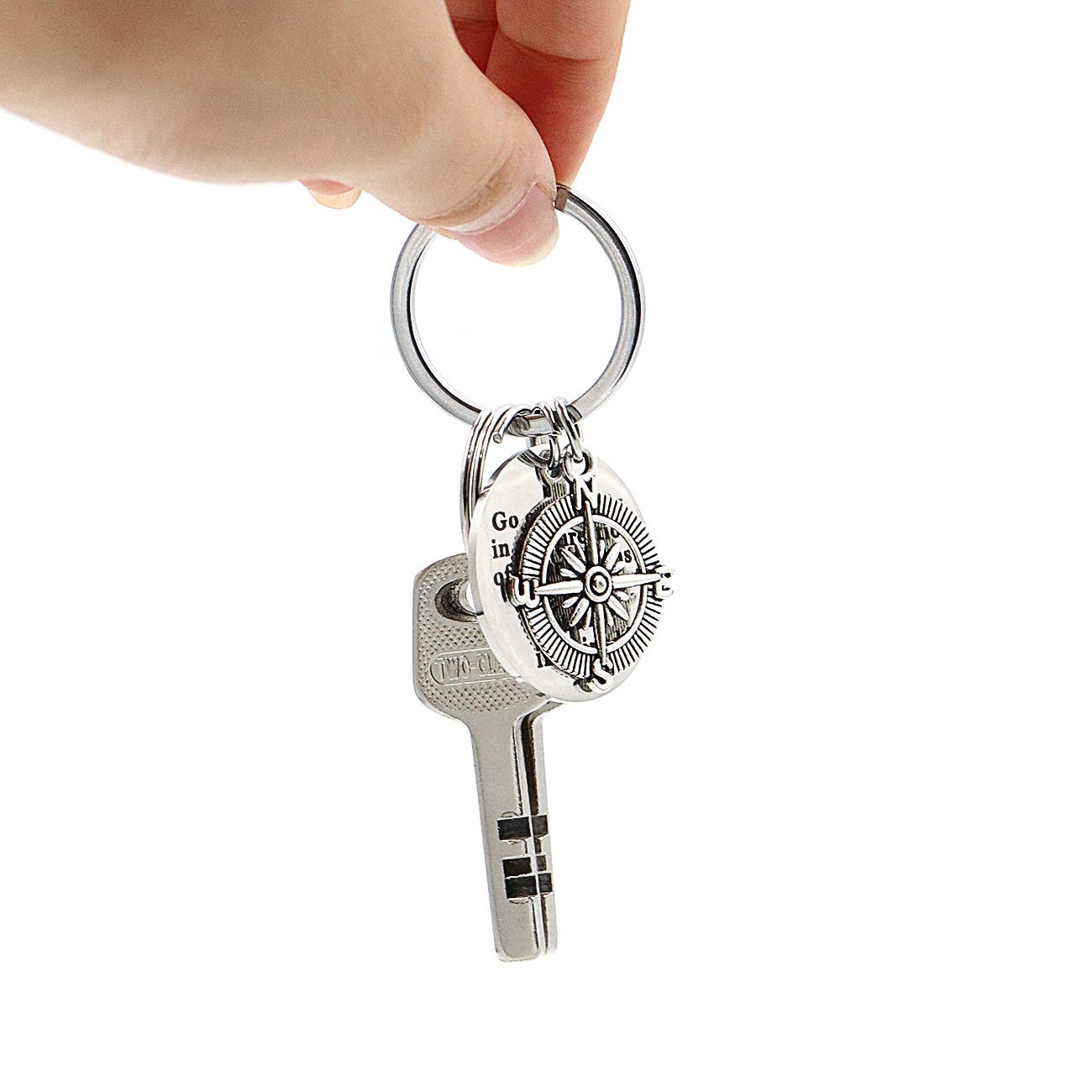 Gleamart Inspirational Graduation Keychain - Thoughtful Graduation Gift for Women & Men - Perfect for College, High School & University Graduation Ceremonies