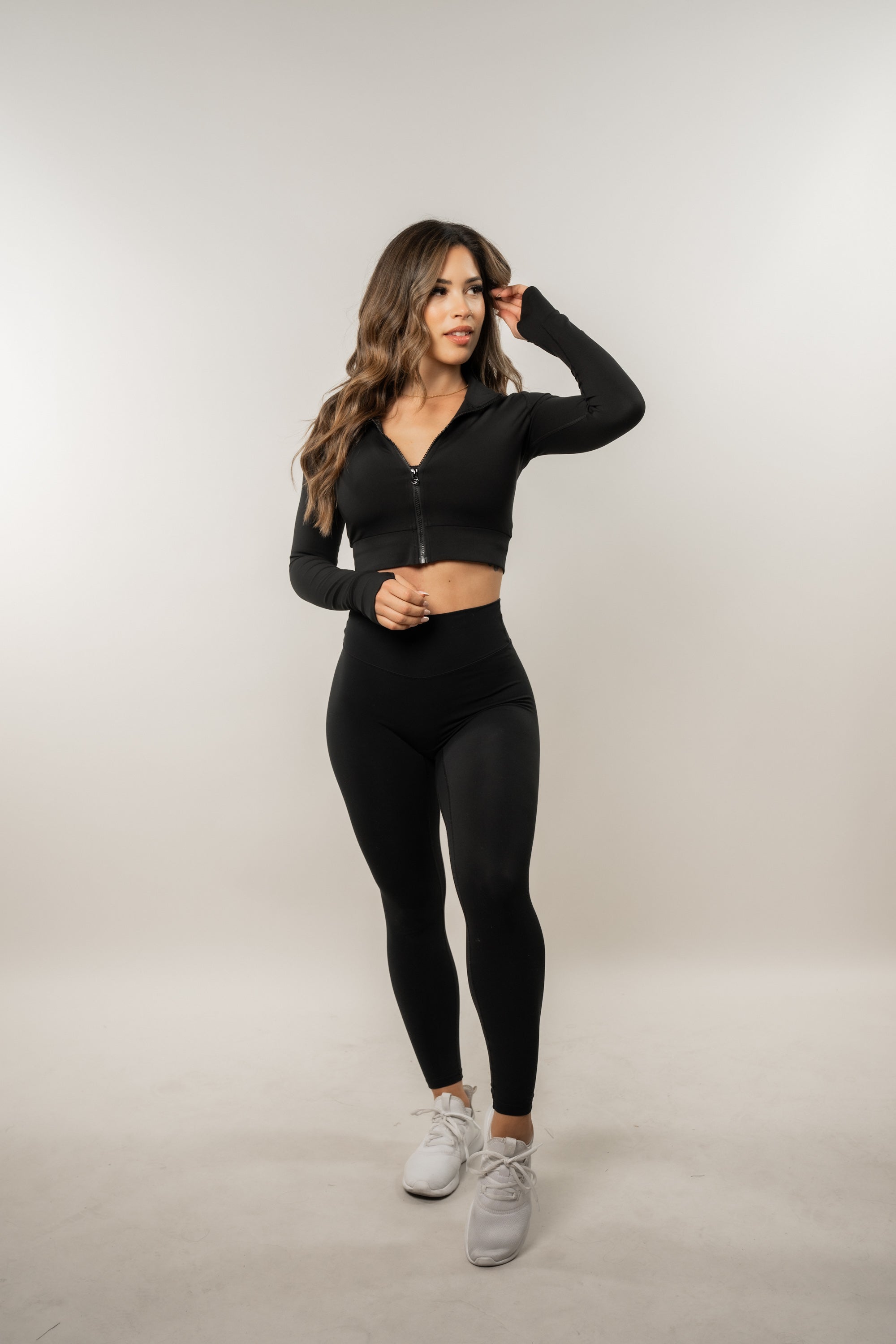 Stylish Cropped Sport Jacket for Women - Lightweight Athletic Zip-Up Hoodie for Running, Yoga & Gym Workouts