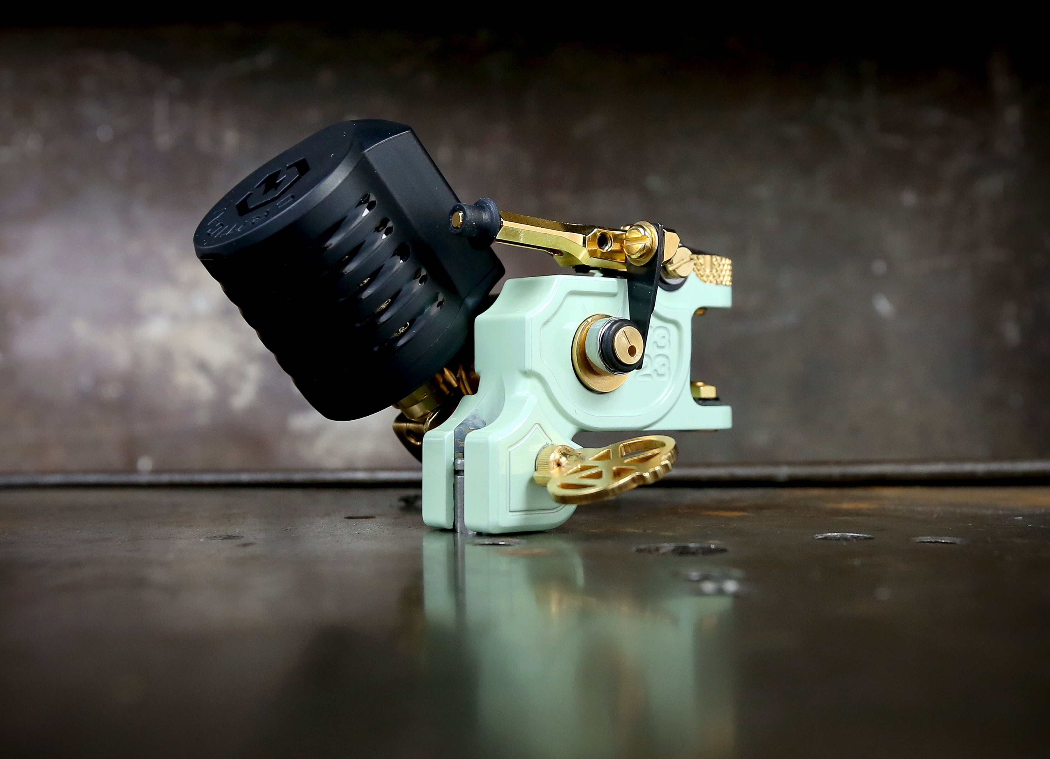 Dan Kubin V3/23 Sidewinder Seafoam x Gold RCA Cable - High-Quality Audio Cable for Turntables & Hi-Fi Systems - Perfect for Home DJ Setup & Vinyl Record Players