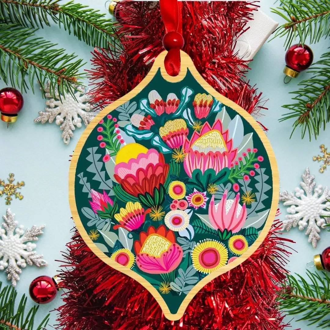 Bush Bouquet Australian Wooden Christmas Ornament - Handcrafted Holiday Decor for Tree, Gift, and Festive Home Decoration