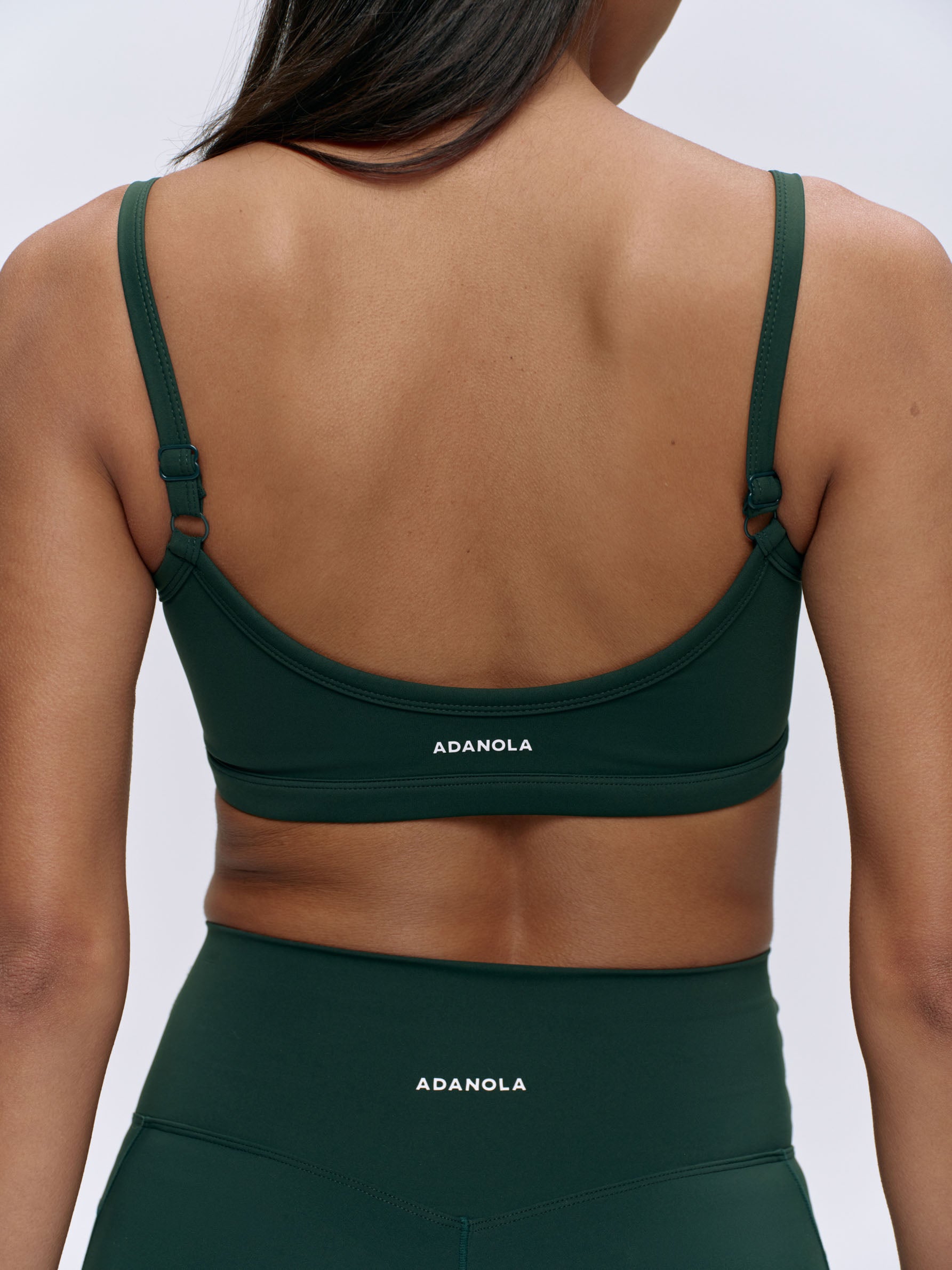 Ultimate Scoop Bra Pine Green - Comfortable Wireless Support for Yoga, Running & Everyday Wear