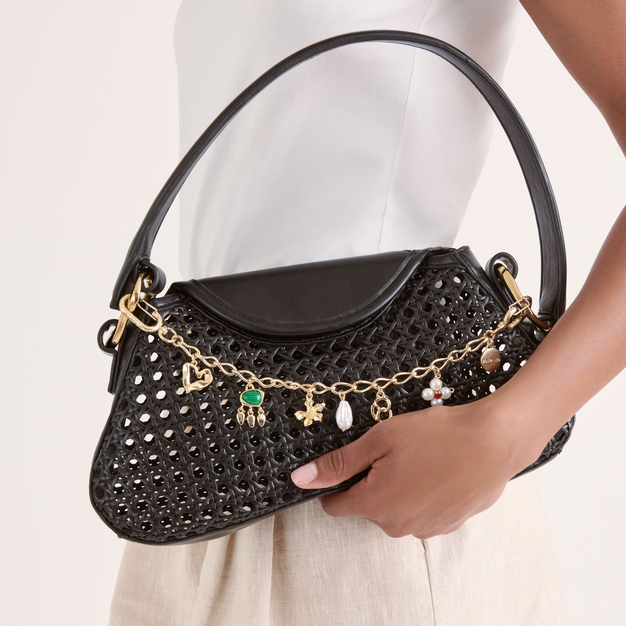 Elegant Gold Pearl Chain Bag Charm - Stylish Accessory for Handbags, Purses & Backpacks | Perfect Gift for Women & Fashion Lovers