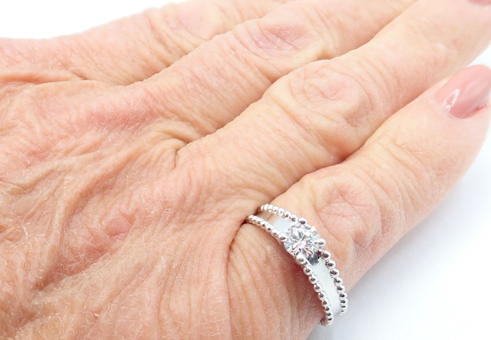 Authentic Van Cleef & Arpels Estelle Platinum .31ct Diamond Solitaire Ring with GIA Certification - Perfect for Engagement, Anniversary & Special Occasions