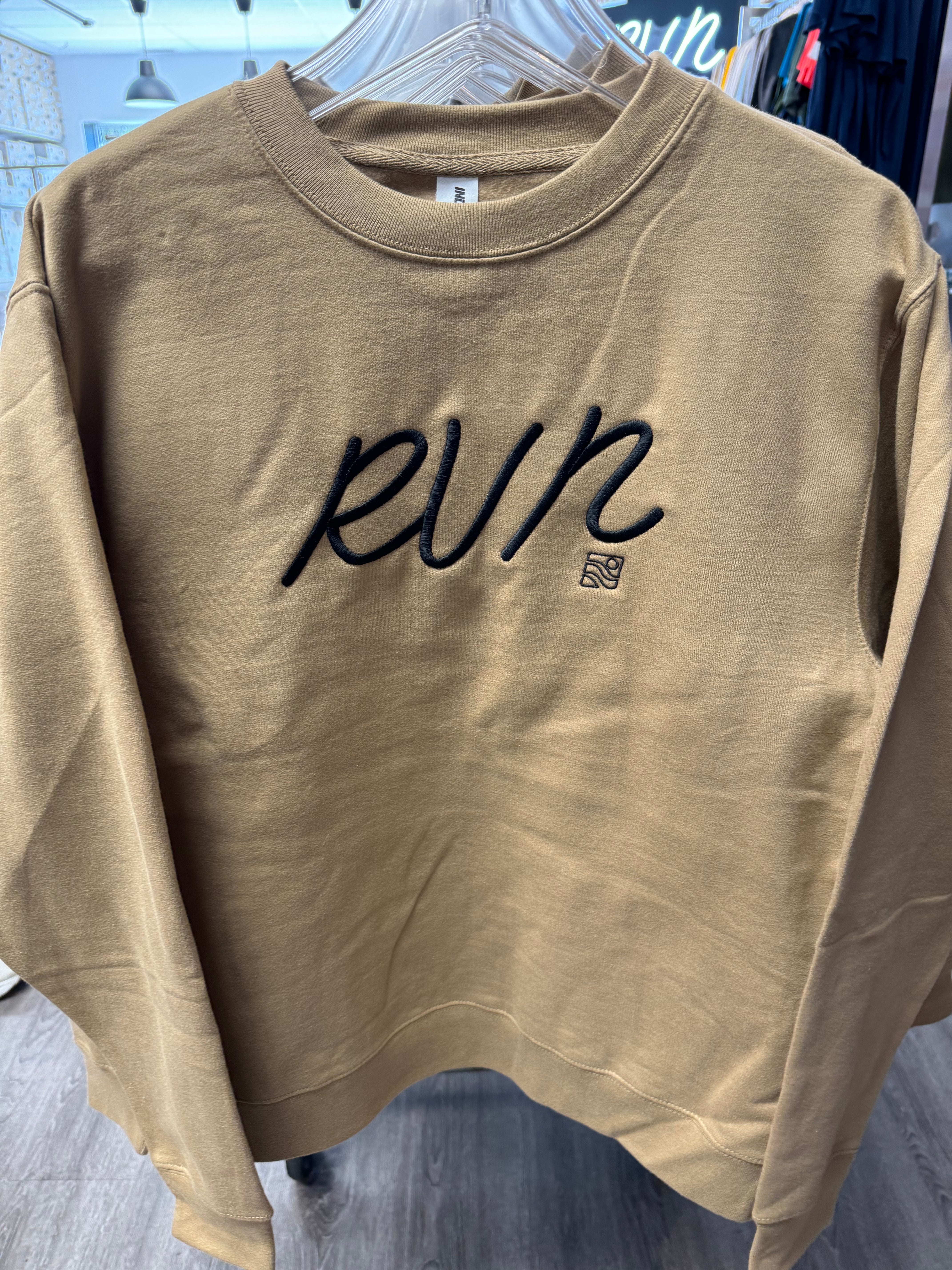 City Park Runners Embroidered Crewneck Sweatshirt - Comfortable Running Jogging Pullover for Men & Women - Perfect for Outdoor Workouts, Gym Training and Casual Streetwear