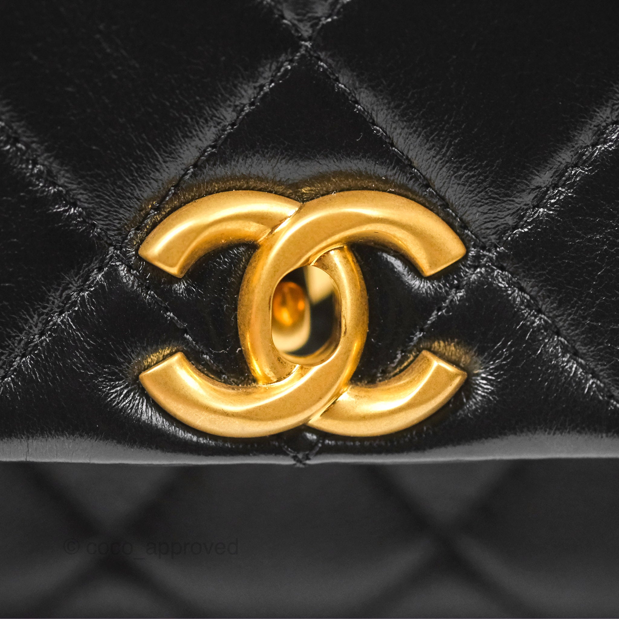 Chanel CC Chain Shoulder Bag Black Shiny Aged Calfskin Leather - Luxury Designer Crossbody Purse for Women, Perfect for Evening Parties & Date Nights