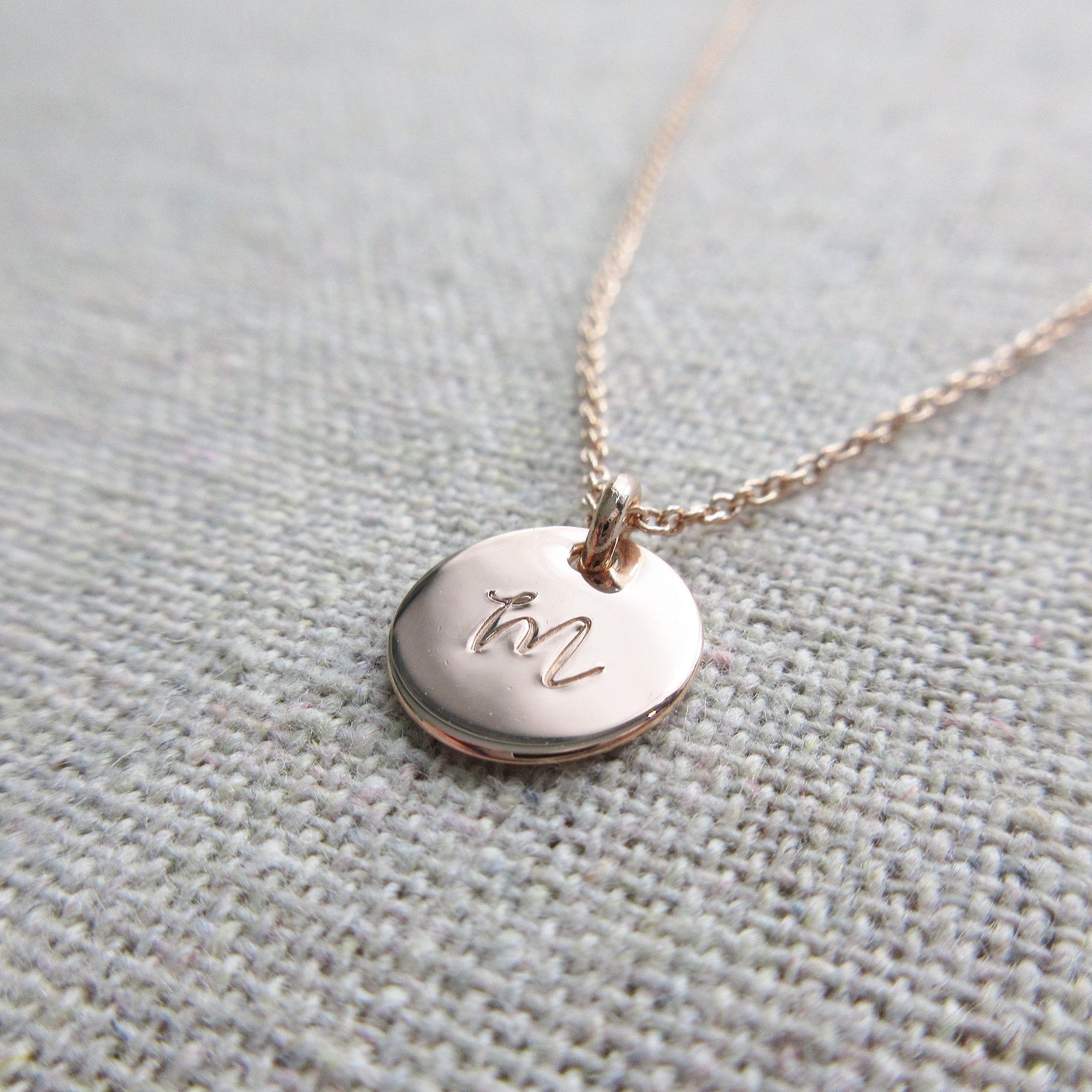 Disc Initial Necklace - Personalized Custom Letter Pendant Jewelry for Women - Perfect for Gifts, Anniversaries, and Everyday Wear