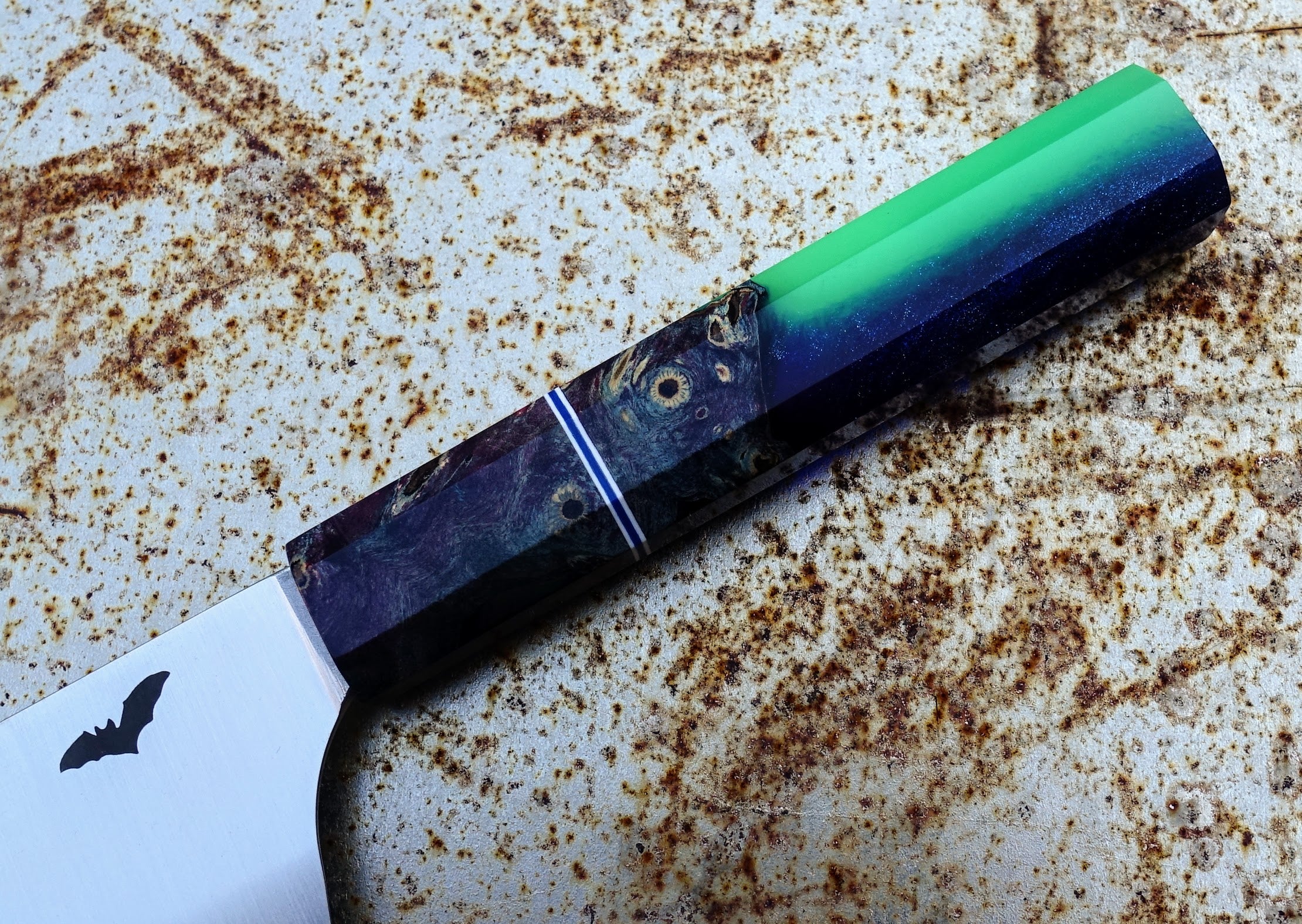 Premium GRIMM KNIFE CO. Stainless Steel 5.2