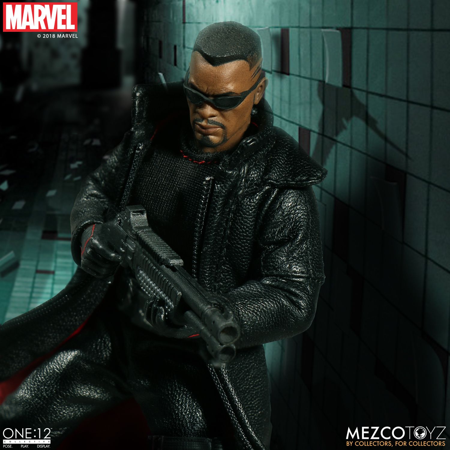 Mezco Toyz One:12 Collective Marvel Comics Blade 6