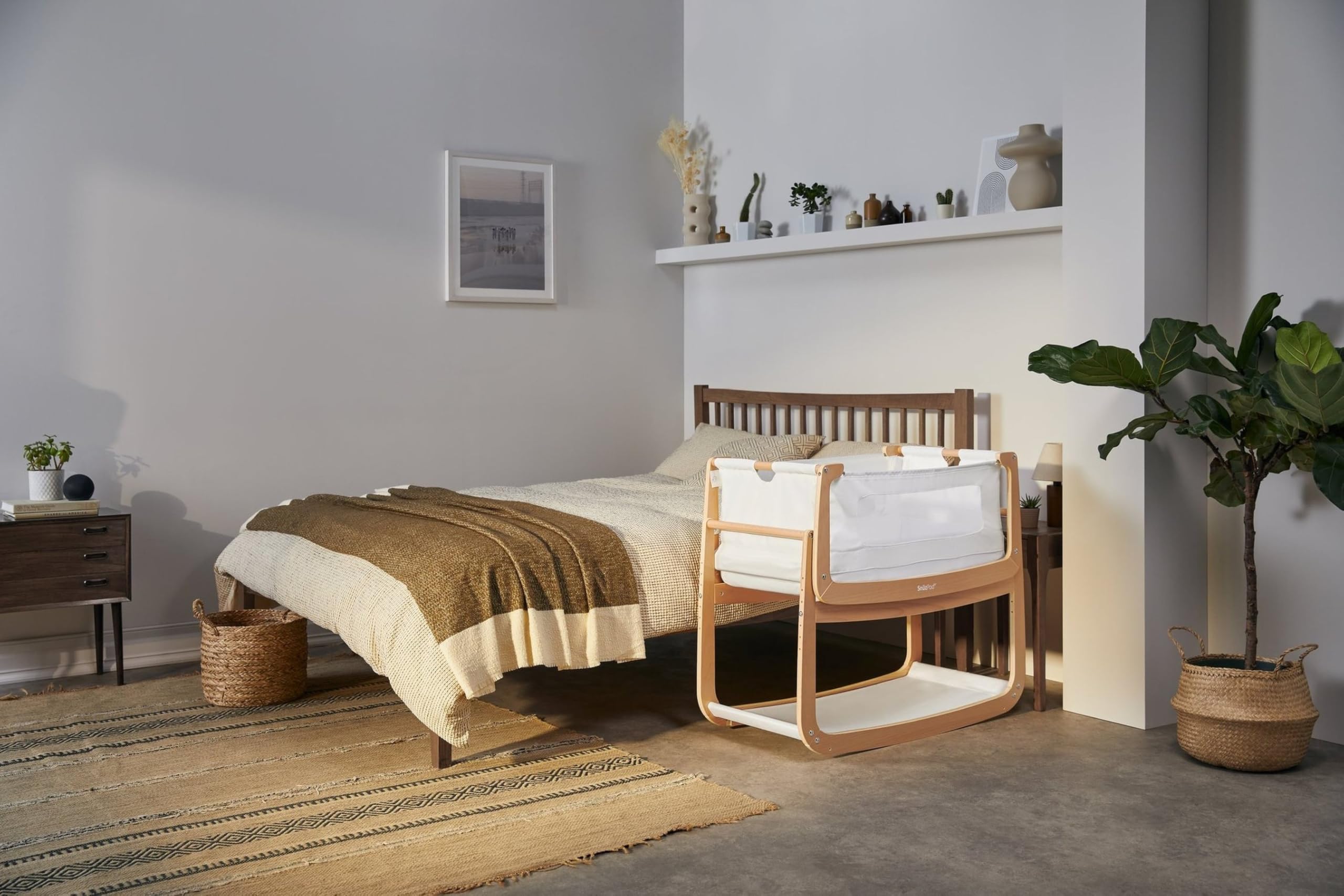 SnuzPod 4 Rocking Baby Bassinet Bedside Sleeper - Lightweight Portable Crib with 3D Breathable Mattress, 6 Height Adjustments & Comfort Incline Mode - Perfect for Nursery, Bedside Co-Sleeping & Travel