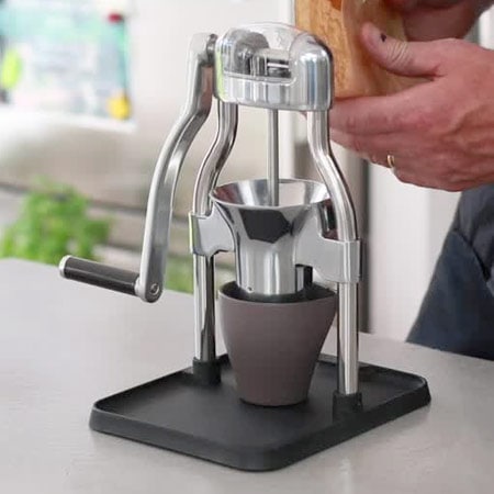 Premium ROK Coffee Grinder - Manual Conical Burr Mill for Espresso, French Press & Pour Over - Perfect for Home Baristas & Coffee Enthusiasts