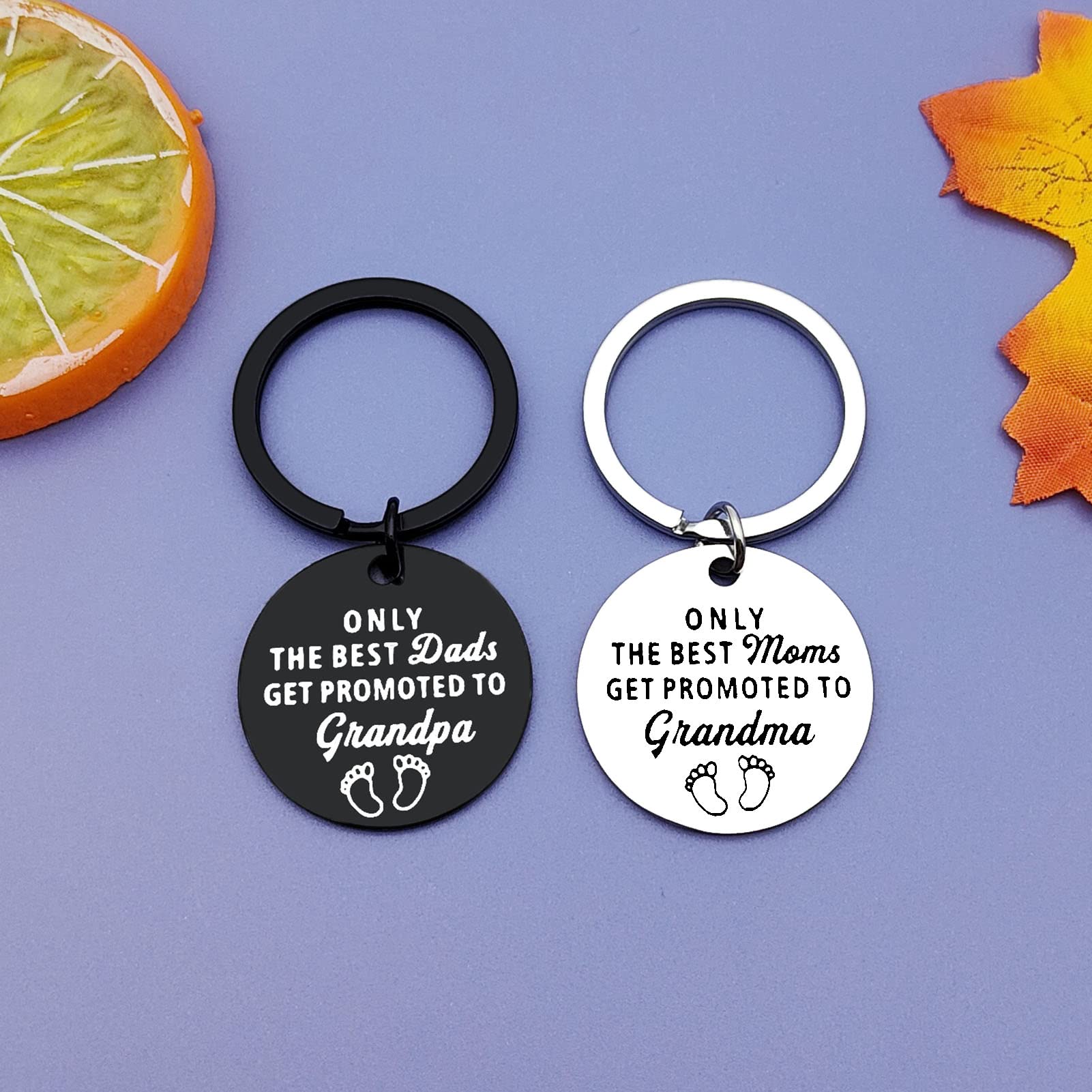 Personalized Grandparent Announcement Keychain - New Grandma & Grandpa Jewelry Gift for Pregnancy Reveal, First-Time Parents, Mother's Day & Father's Day - Perfect for Baby Showers, Gender Reveals & Special Occasions