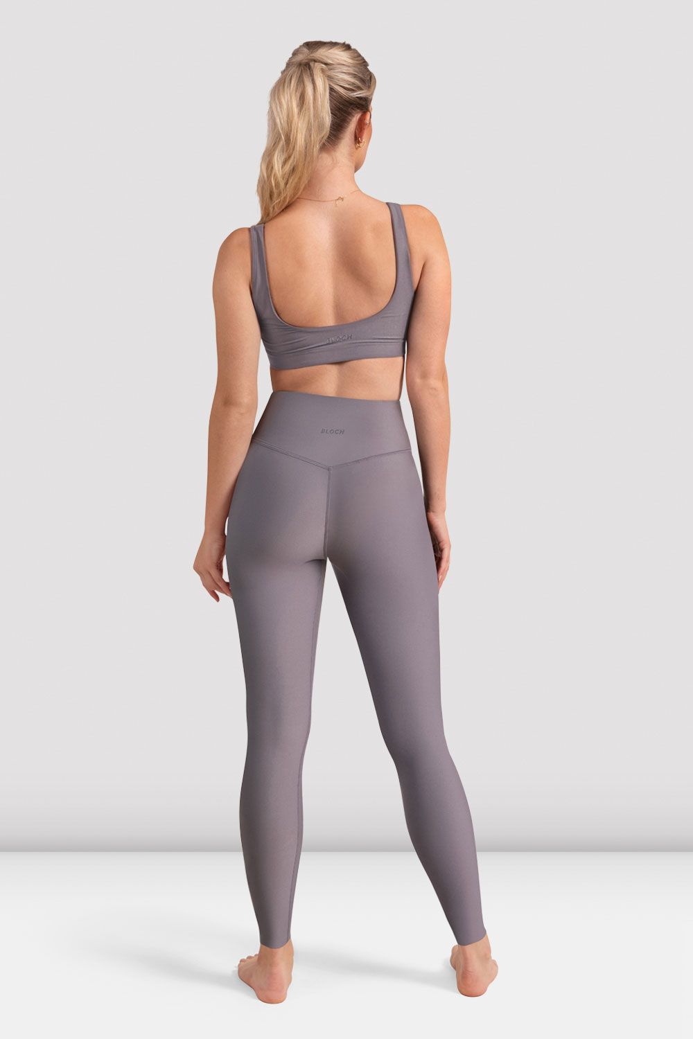 BLOCH Sculpt Square Neck Bra - Women's Supportive Sports Bra for Yoga, Gym & Workouts - Comfortable & Breathable Activewear