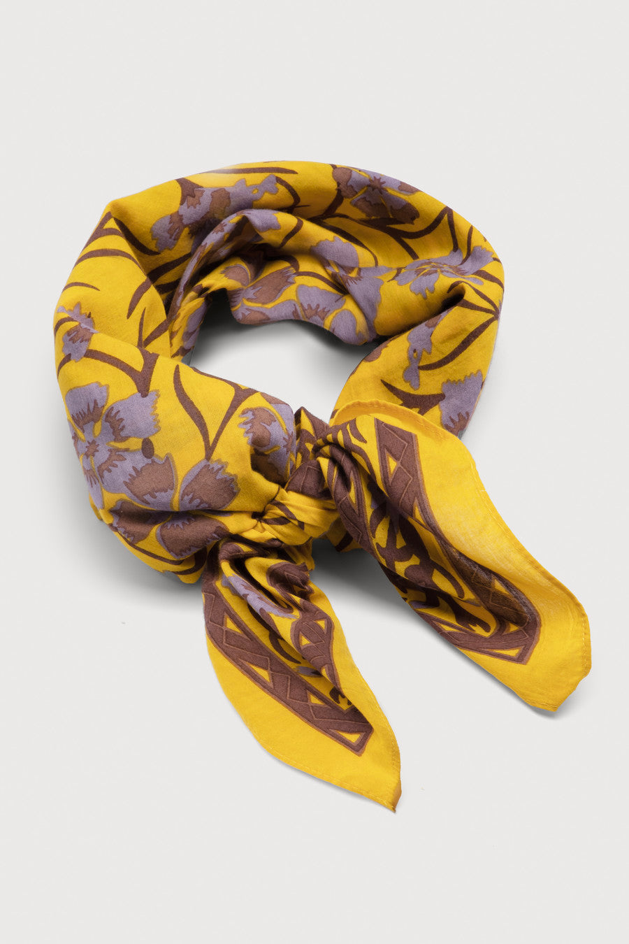 Floral Bandana Scarf - Stylish & Versatile Fashion Accessory for Women, Men - Perfect for Headband, Neck Scarf, Hair Wrap, Face Covering & Outdoor Activities