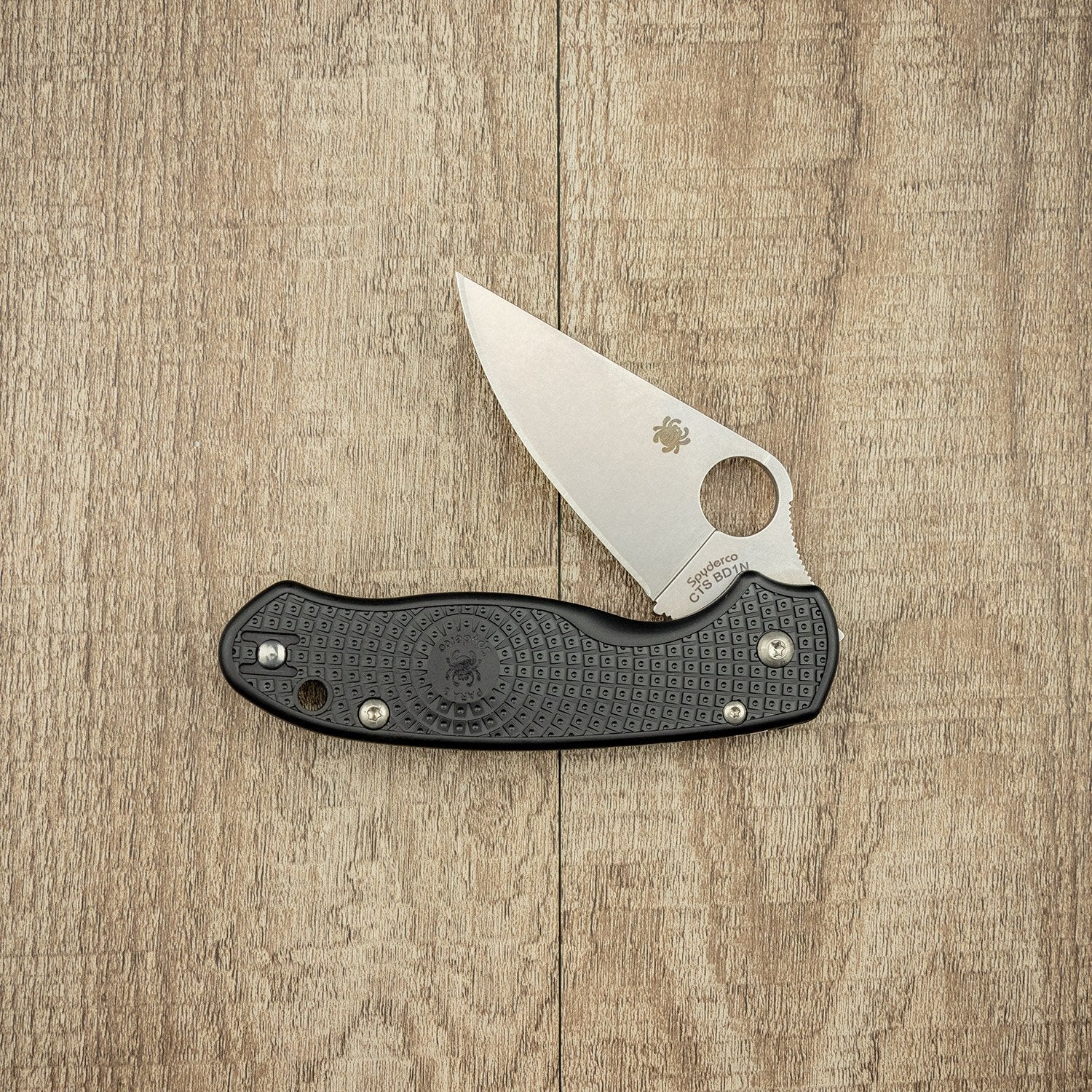 Spycerco Para 3 Lightweight Black Folding Knife - EDC Pocket Knife with High-Performance Steel Blade for Outdoor, Camping & Everyday Carry (EDC)