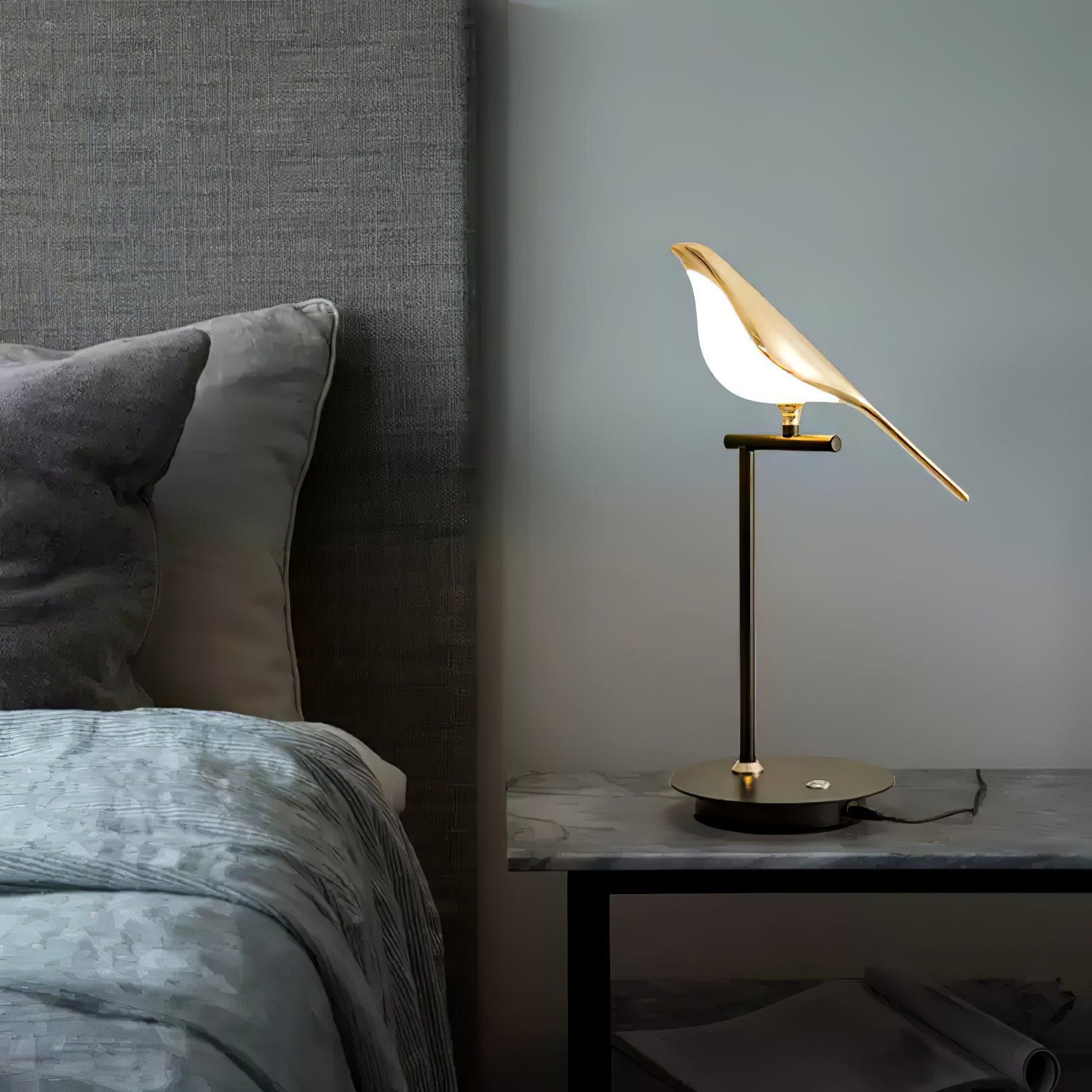 Magpie Perch Table Lamp - Modern Decorative Lighting for Bedroom, Living Room & Office - Stylish Home Decor Accent Light