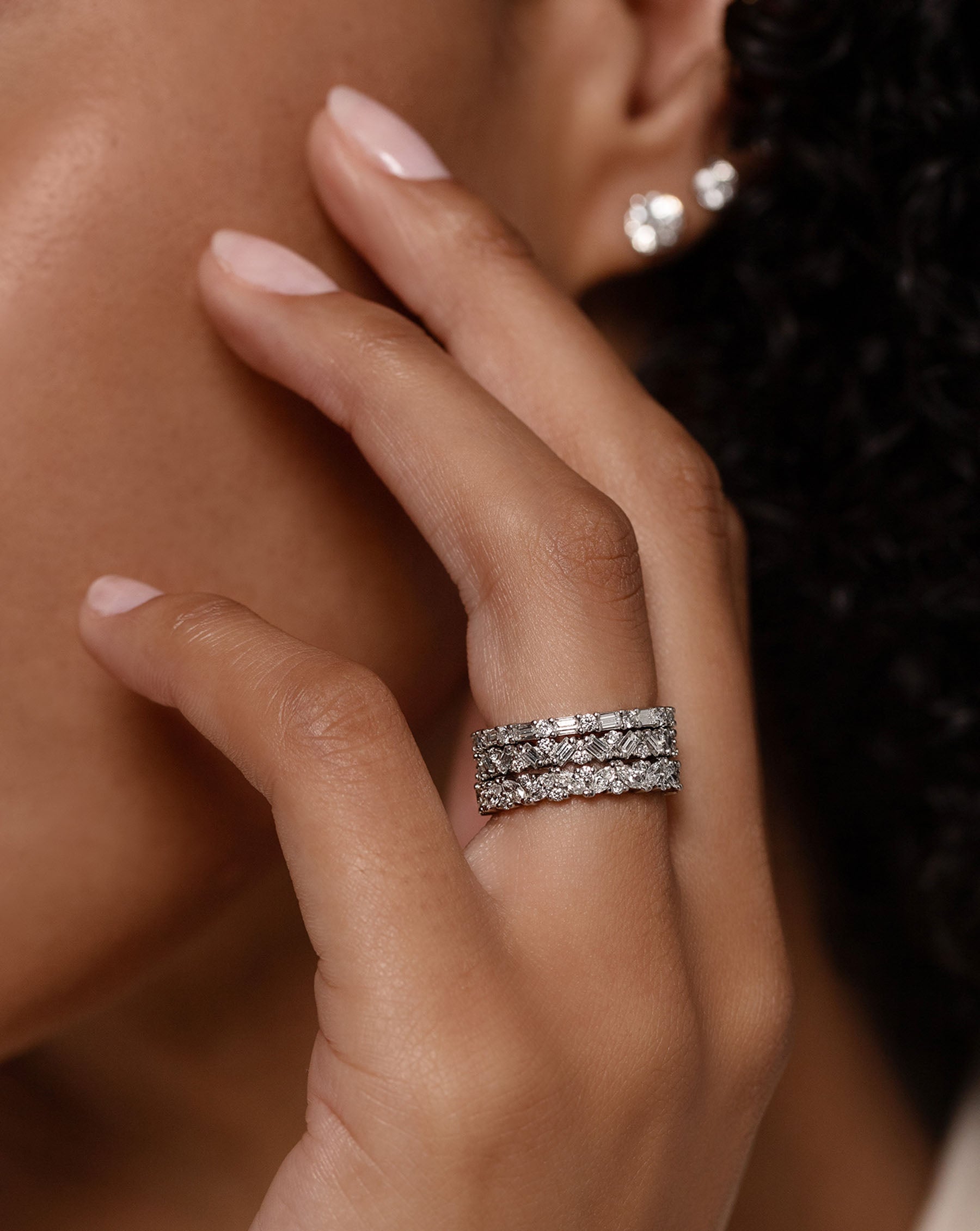 Baguette Cluster Eternity Band Ring for Women - Elegant Wedding, Engagement & Anniversary Jewelry Gift - Perfect for Bridal, Party & Special Occasions