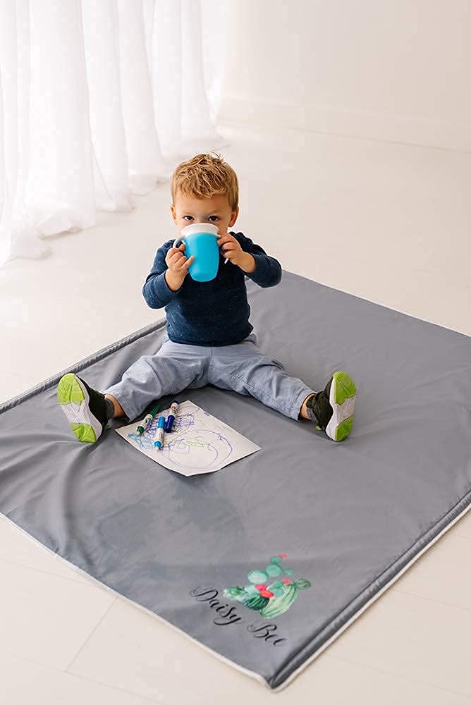 **Easy Clean Pourable Splat Mat for Under High Chair - Waterproof, Washable, Non-Slip Floor Protector for Baby Mealtime & Messy Play**    *(Ideal for feeding time, arts & crafts, and toddler activities to keep floors clean and safe!)*