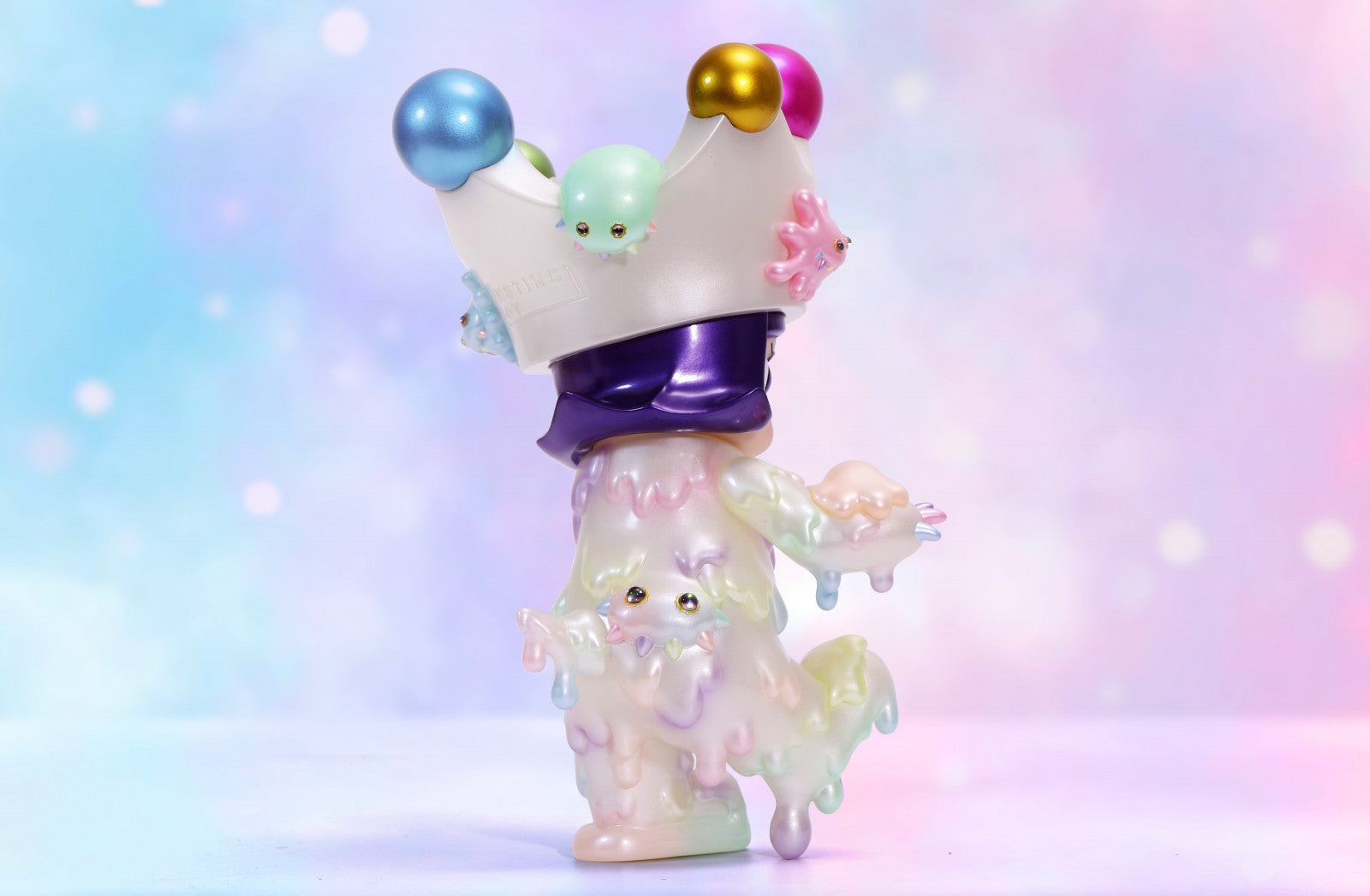 POP MART Molly × Instinctoy Big Figure Collectible Doll - Perfect for Display, Gifts & Anime Collections