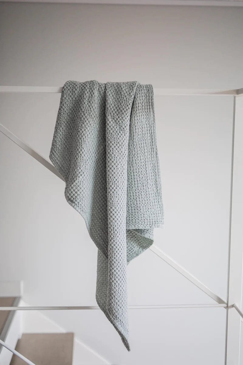Premium Linen Waffle Bath Sheet Towel - Ultra Soft & Absorbent Luxury Bath Towel for Spa, Beach & Home Use
