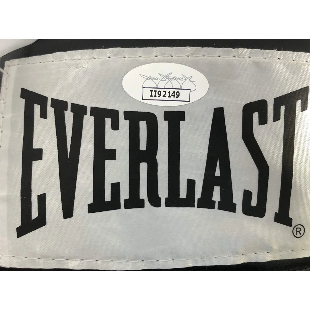 Miguel Cotto Autographed Everlast Boxing Glove - Hand Signed with JSA COA - Black - Perfect for Boxing Memorabilia Collectors & Sports Fans Display