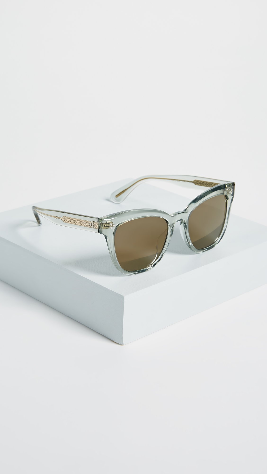 Oliver Peoples Marianela Sunglasses for Women - Washed Sage/Graphite Gold Frame - UV Protection Fashion Shades - Perfect for Beach, Driving & Outdoor Activities