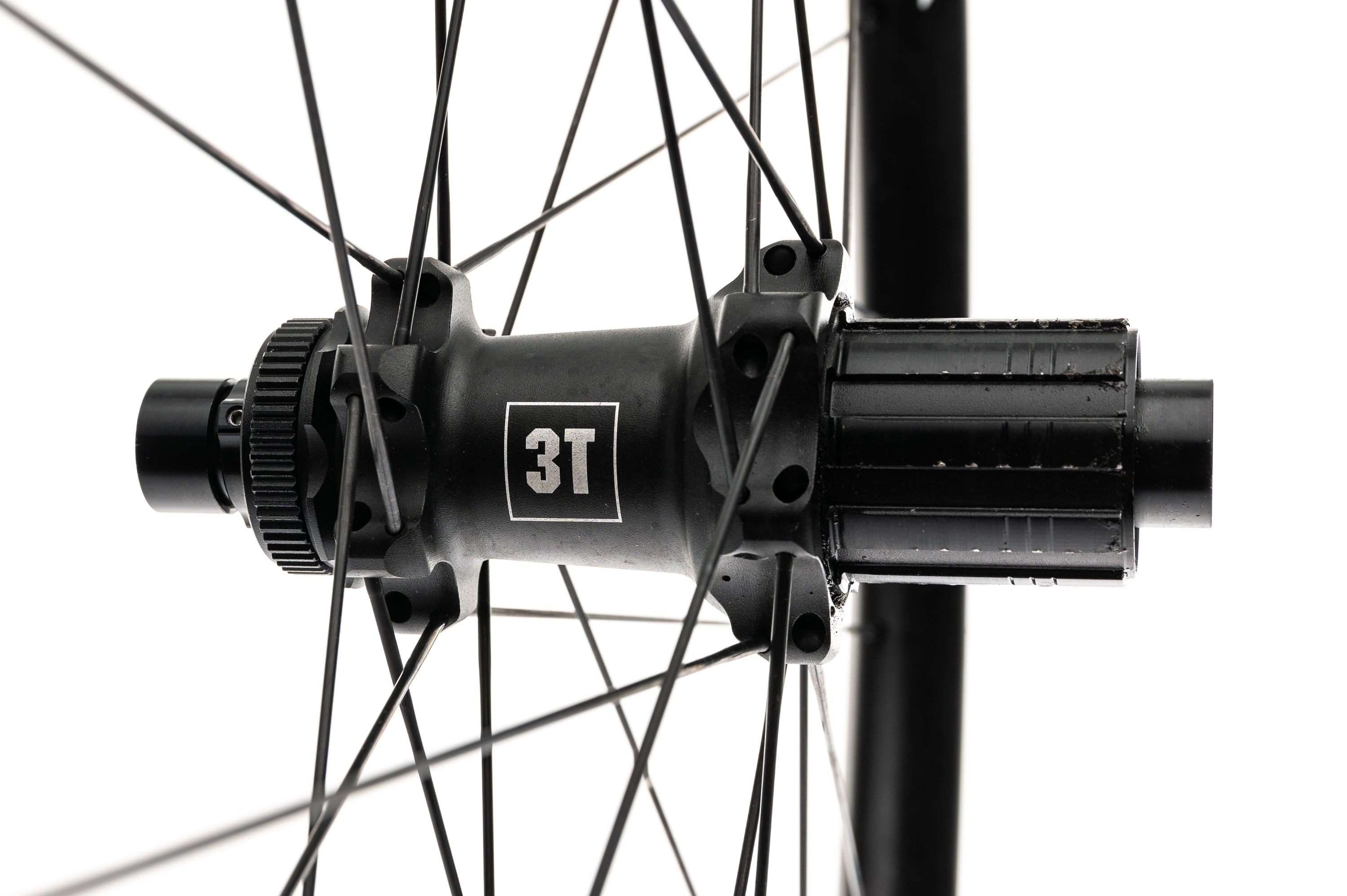 3T Discus Plus C25 Pro Tubeless 650b Wheelset - Lightweight Aluminum Alloy Road Bike Wheels for Gravel & Cyclocross Racing - Perfect for Off-Road Adventures & High-Speed Performance