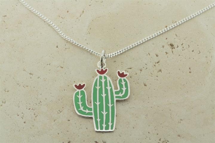 Enamel Cactus Pendant Necklace - 45cm Link Chain for Women - Boho Chic Jewelry for Casual Wear, Summer Outfits & Gift Giving