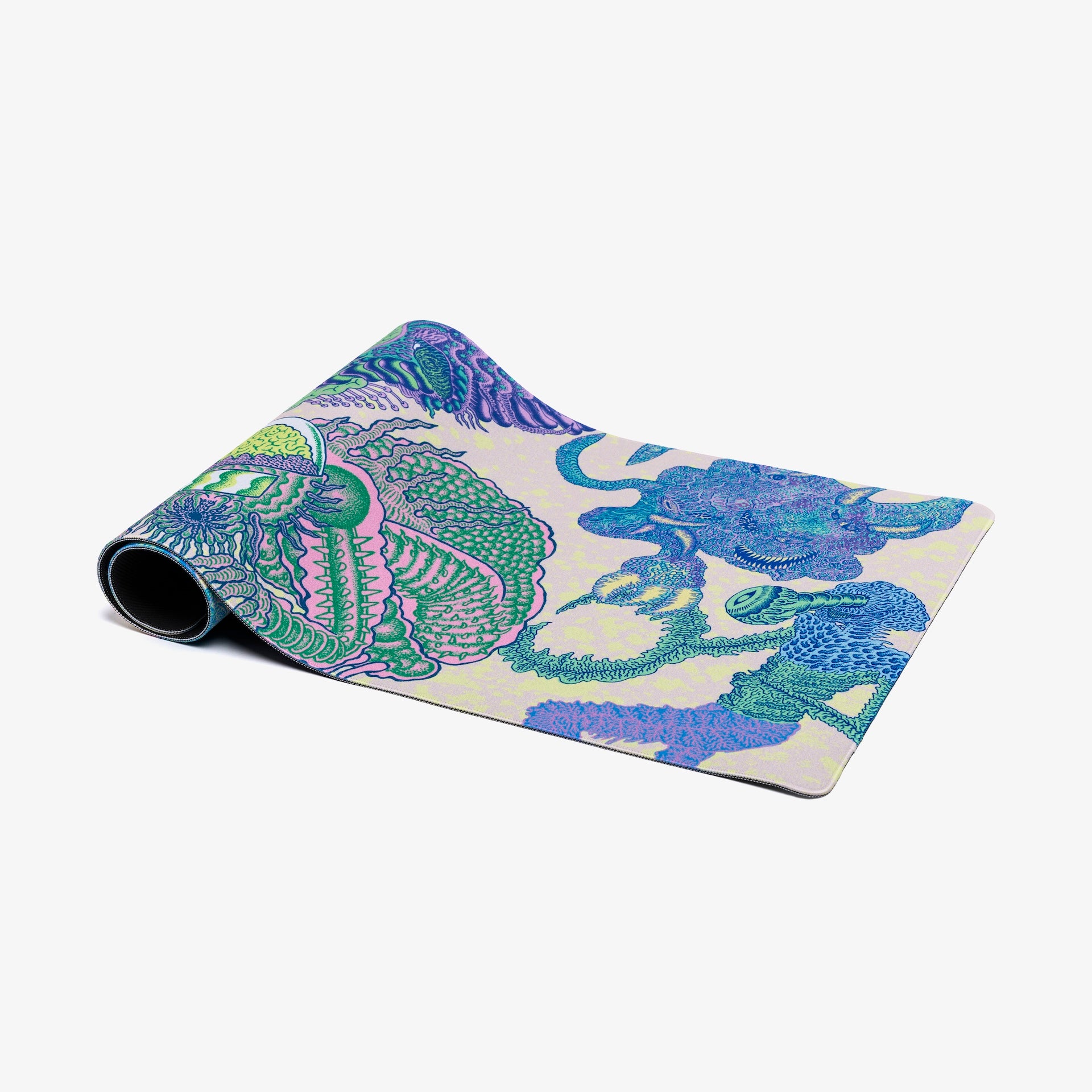 Brain Dead x HG XL Gaming Mouse Pad - Extra Large Non-Slip Surface for PC & Mac - Perfect for Gamers, Graphic Designers & Office Work