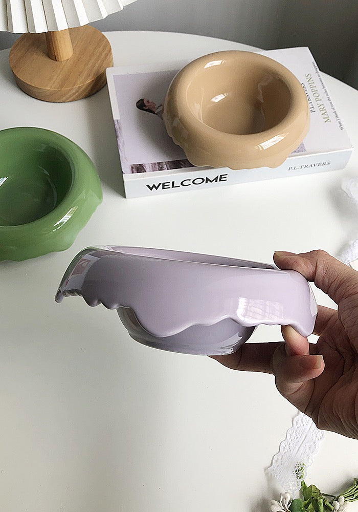 Premium Ceramic Ice Cream Macaron Pet Bowl – Elevated Raised Feeder with Solid Oak Wood Base for Dogs & Cats – Perfect for Small Pets, Gift Idea for Pet Lovers