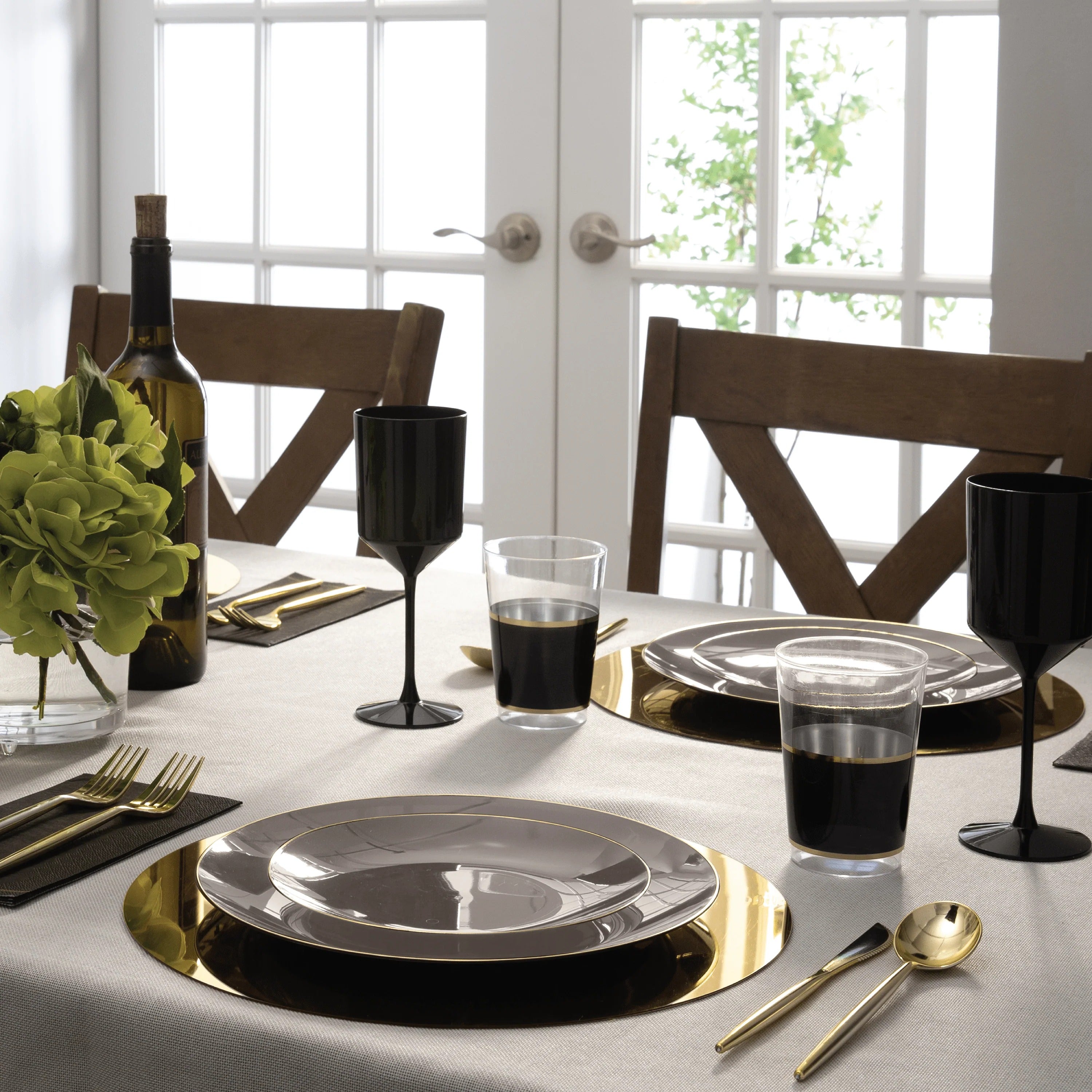 Elegant Taupe and Gold Rim Round Plastic Plates - Eco-Friendly & Organic Dinnerware for Parties, Picnics, and Everyday Use