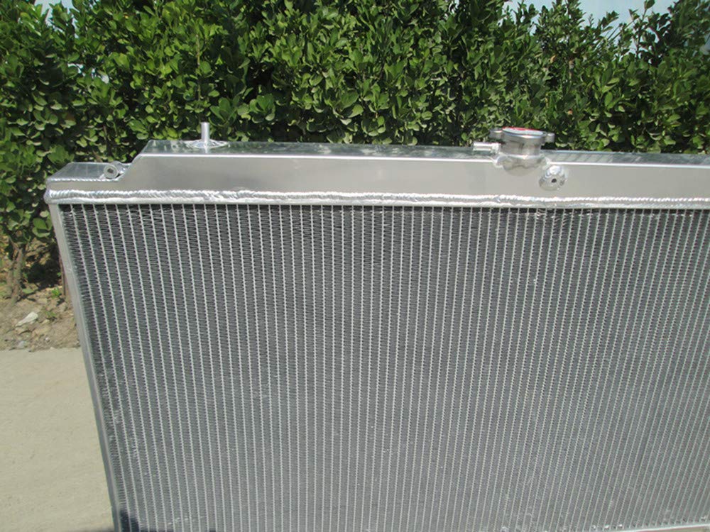 High Performance 3-Row Aluminum Radiator with Cooling Fans for Nissan Safari Patrol Y61 GU 2.8/3.0 TDI (RD28/ZD30/TD42 4.2L) - Perfect for Off-Road Adventures & Heavy-Duty Towing