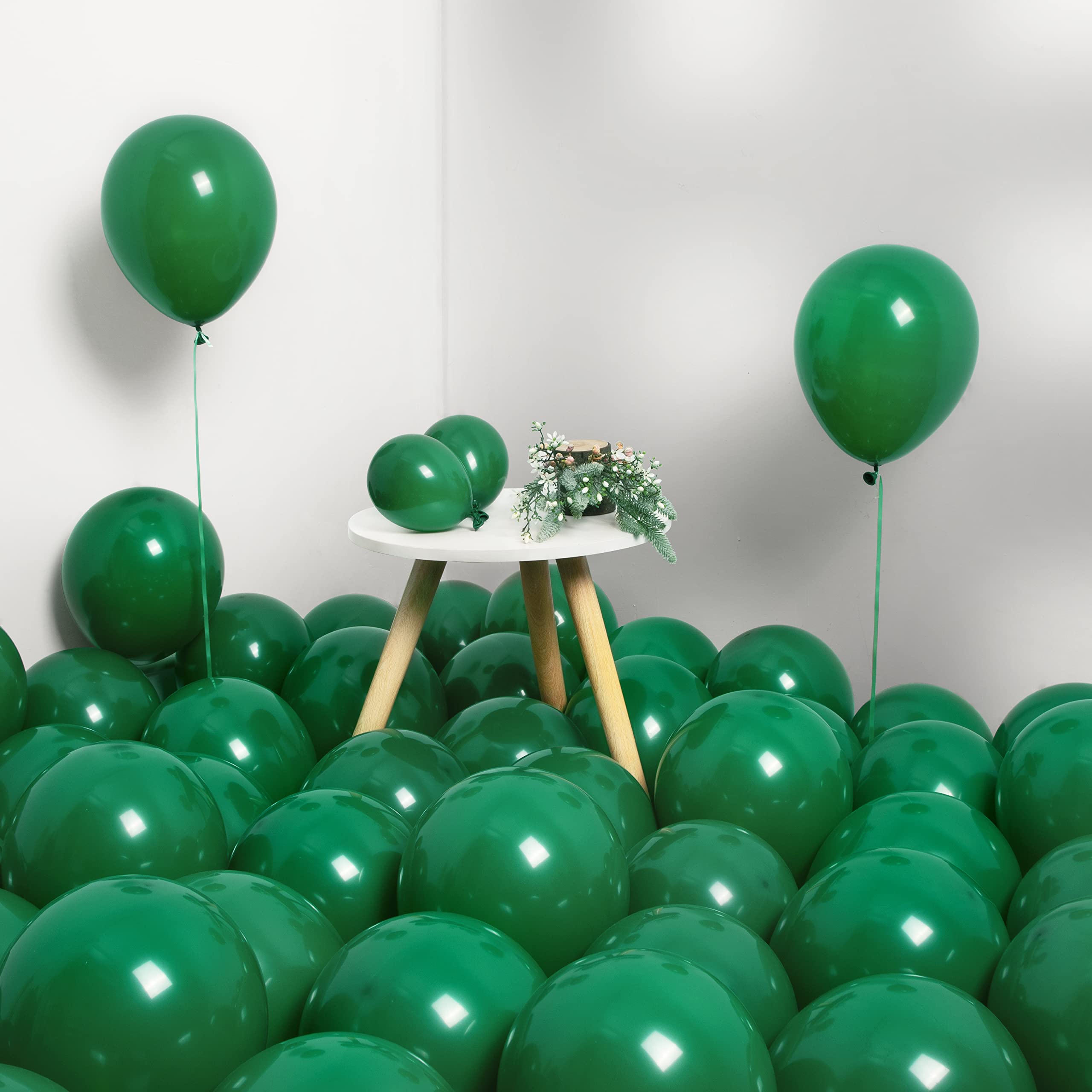 70Pcs Green Balloons 10Inch/5Inch - Latex Party Balloons for Christmas, Tropical Theme, Dinosaur Birthday, Baby Shower & Jungle Decorations - Perfect for Wild Party Decor, Baby Showers & Holiday Celebrations