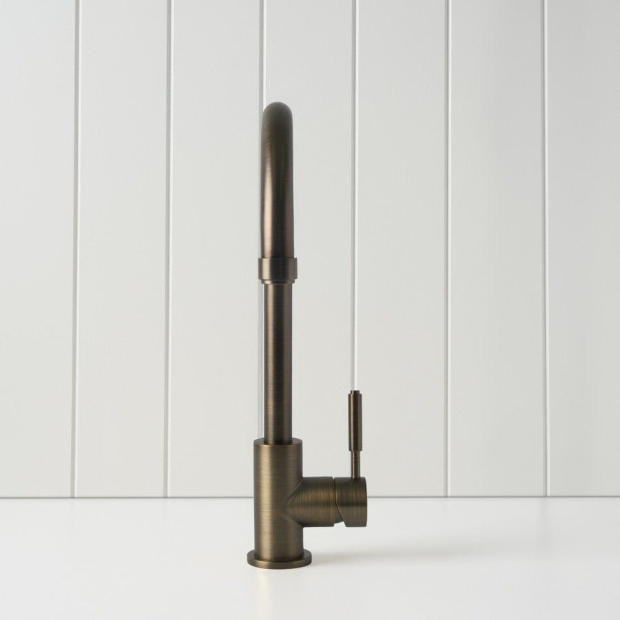 Vintage Melbourne Round Kitchen Faucet in Antique Brass - Perfect for Farmhouse & Industrial Style Kitchens