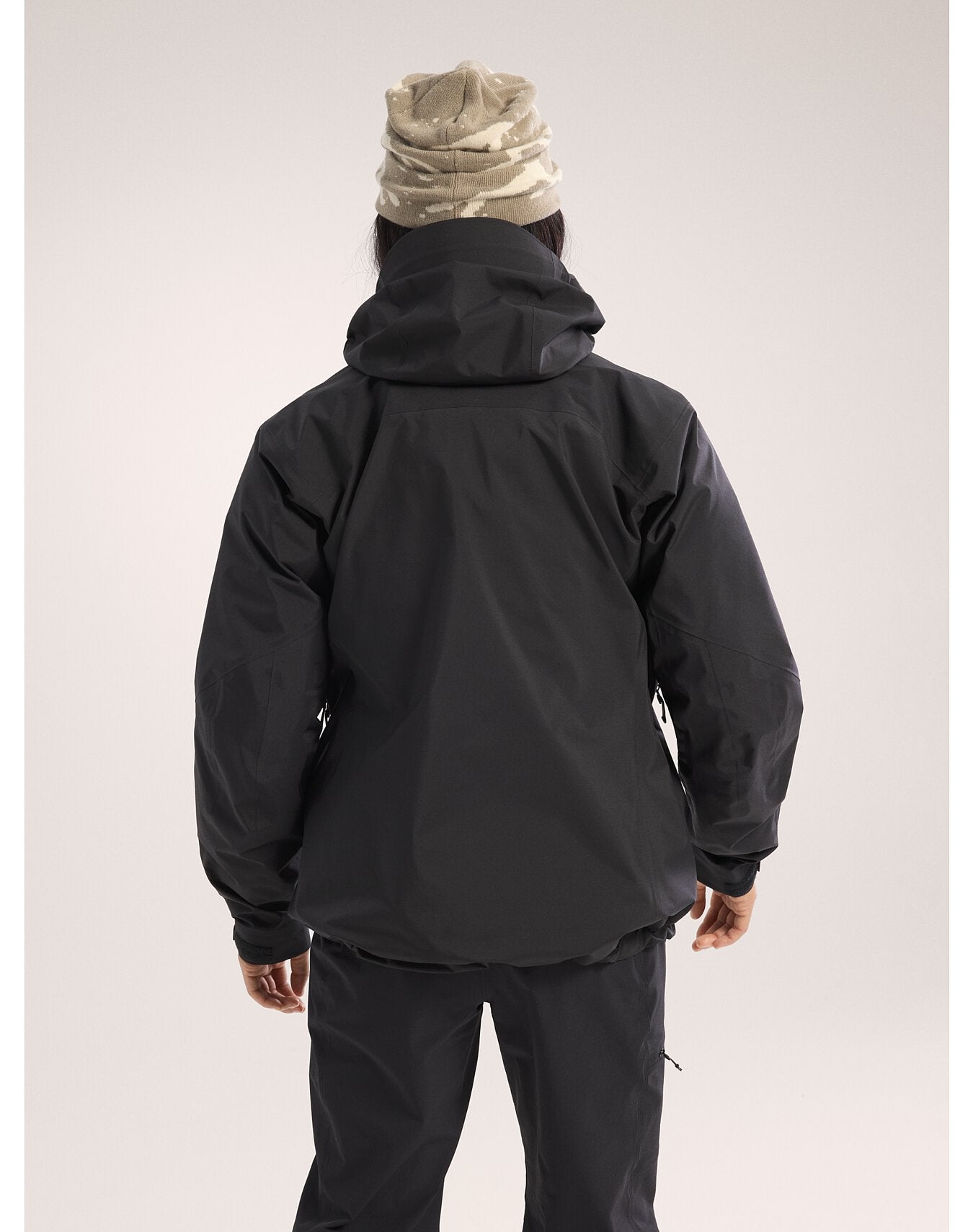Women's Beta AR Jacket with StormHood - Waterproof & Breathable Outdoor Shell for Hiking, Skiing & Extreme Weather - X000006794