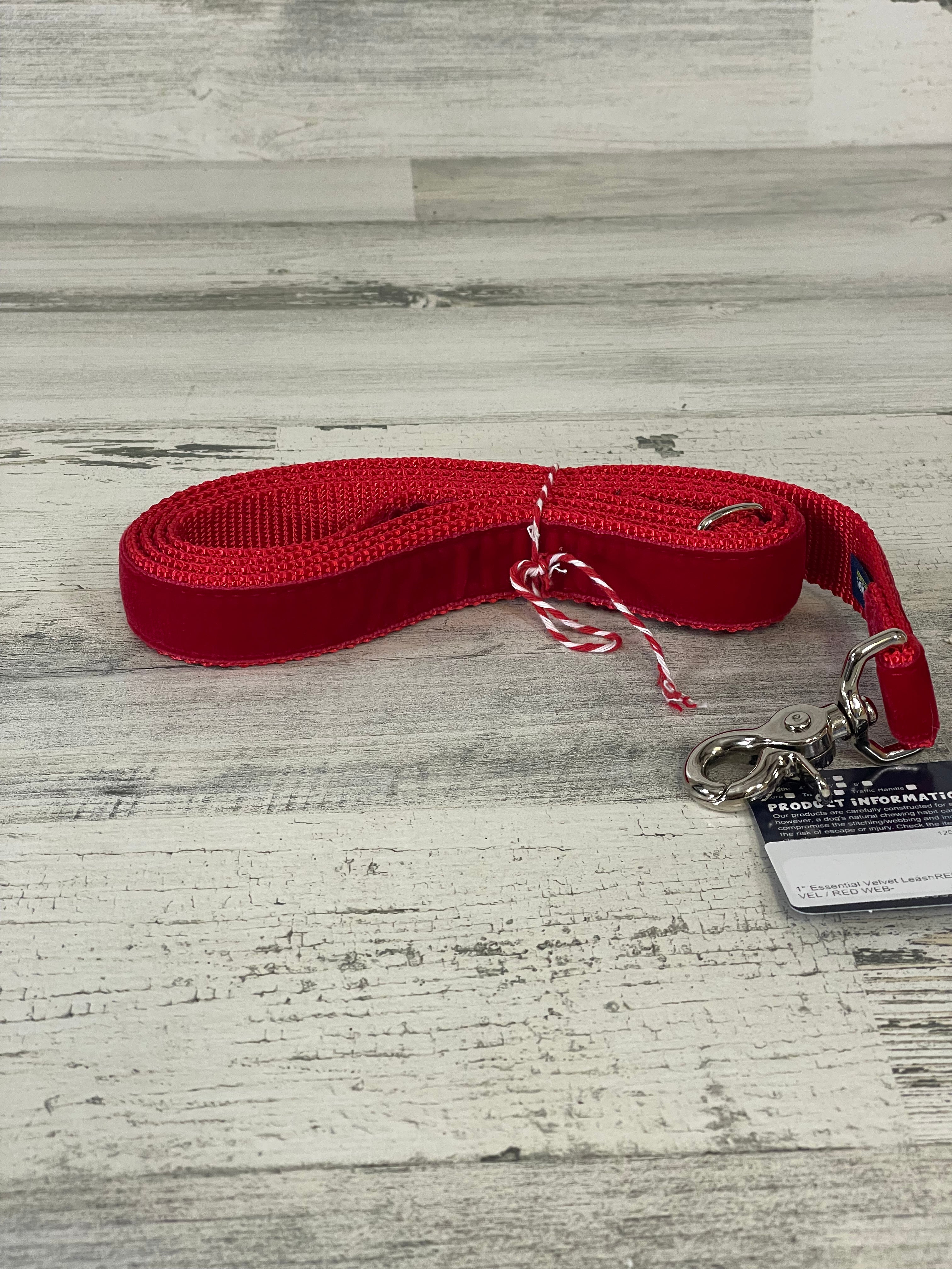 Premium Red Velvet 6-Foot Dog Leash - Strong Durable Pet Walking Lead for Small to Medium Dogs, Perfect for Daily Walks, Training & Outdoor Adventures
