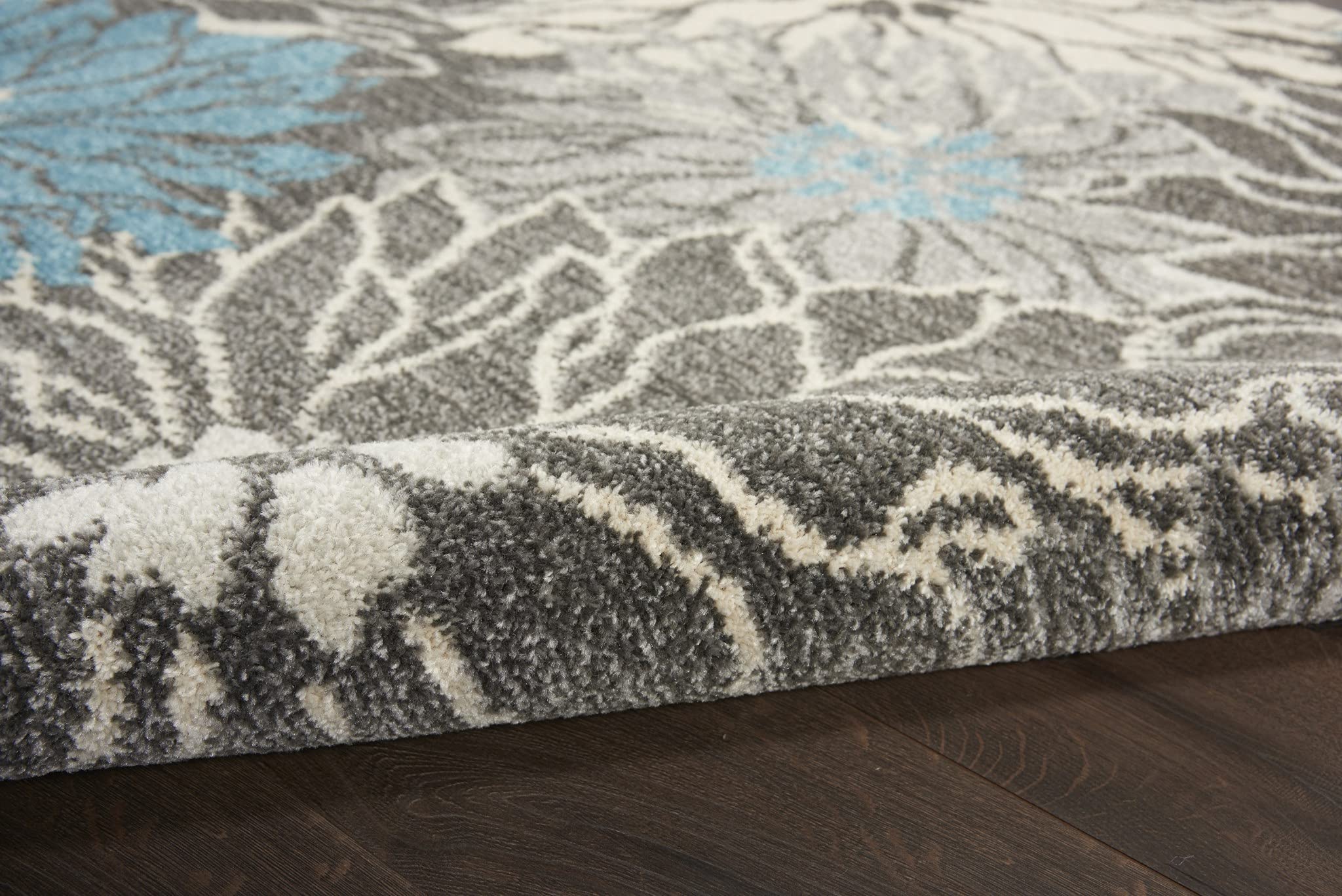 HomeRoots 5' x 7' Charcoal and Blue Big Flower Area Rug - 100% Polypropylene Indoor/Outdoor Rug for Living Room, Bedroom, or Patio