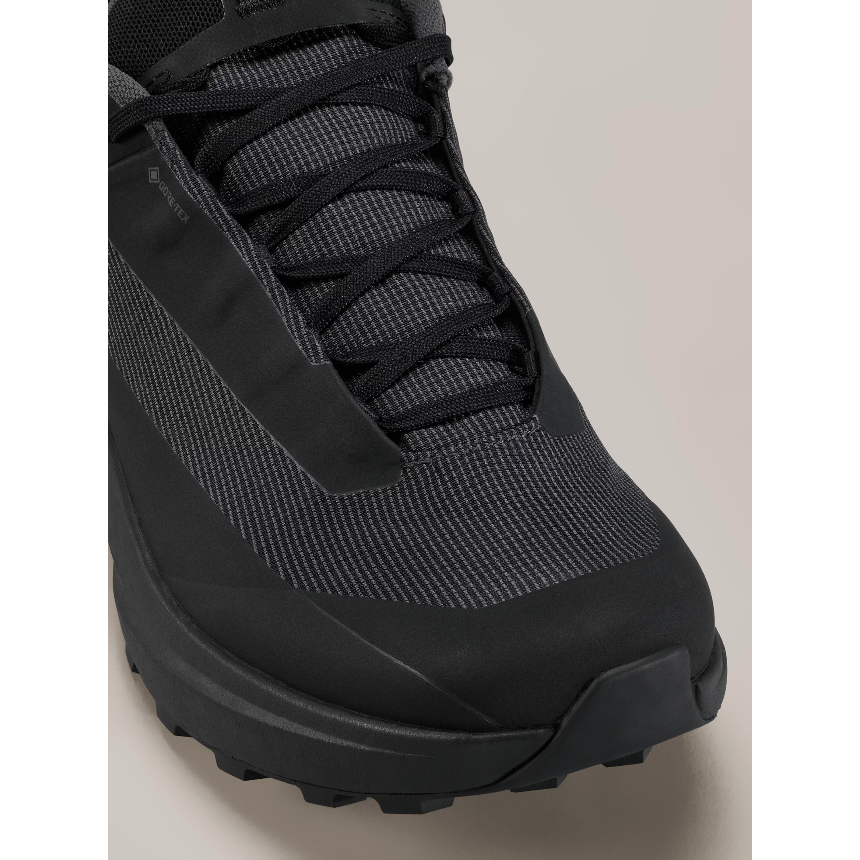 Arc'teryx Women's Norvan LD 4 GTX Waterproof Hiking Shoes - Lightweight Trail Running Shoes for Women with Gore-Tex Technology - Perfect for Mountain Trekking & Outdoor Adventures