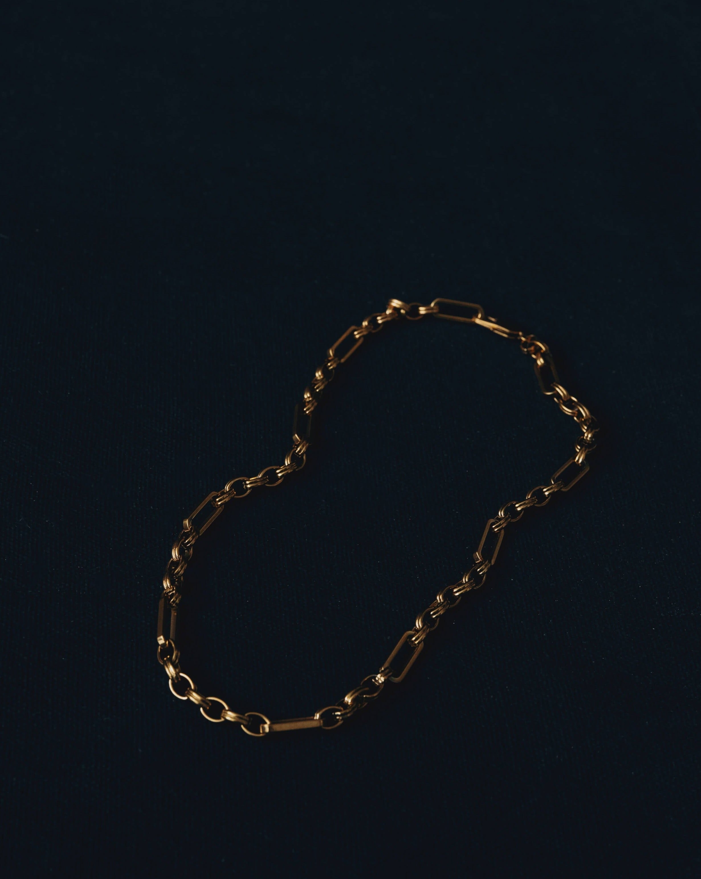 Vintage Gold Chain Necklace for Women - Trinity Layered Necklace Jewelry, 14K Gold Plated, Dainty & Elegant - Perfect for Daily Wear, Parties & Gifts