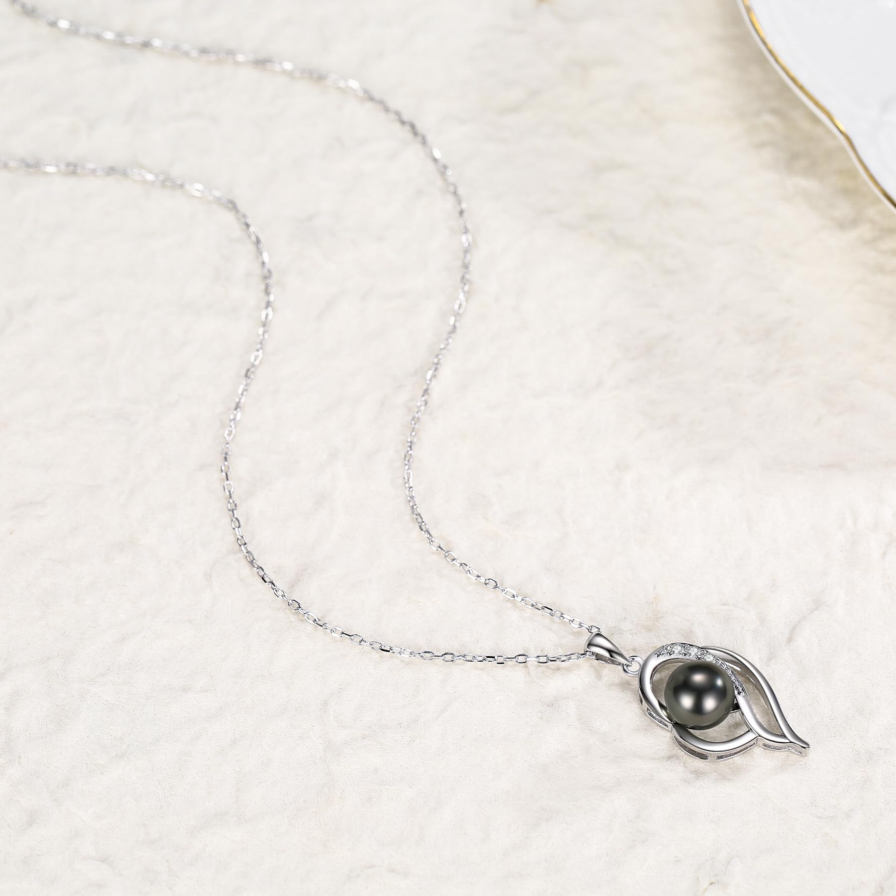Elegant Tahitian Black & White Pearl Necklace for Women - 925 Sterling Silver Pendant Jewelry | Perfect Gift for Wife, Mom, Anniversary, Christmas, Mother's Day, Birthday & Valentine's Day | Ideal for Formal Events, Weddings, Date Nights & Special Occasions